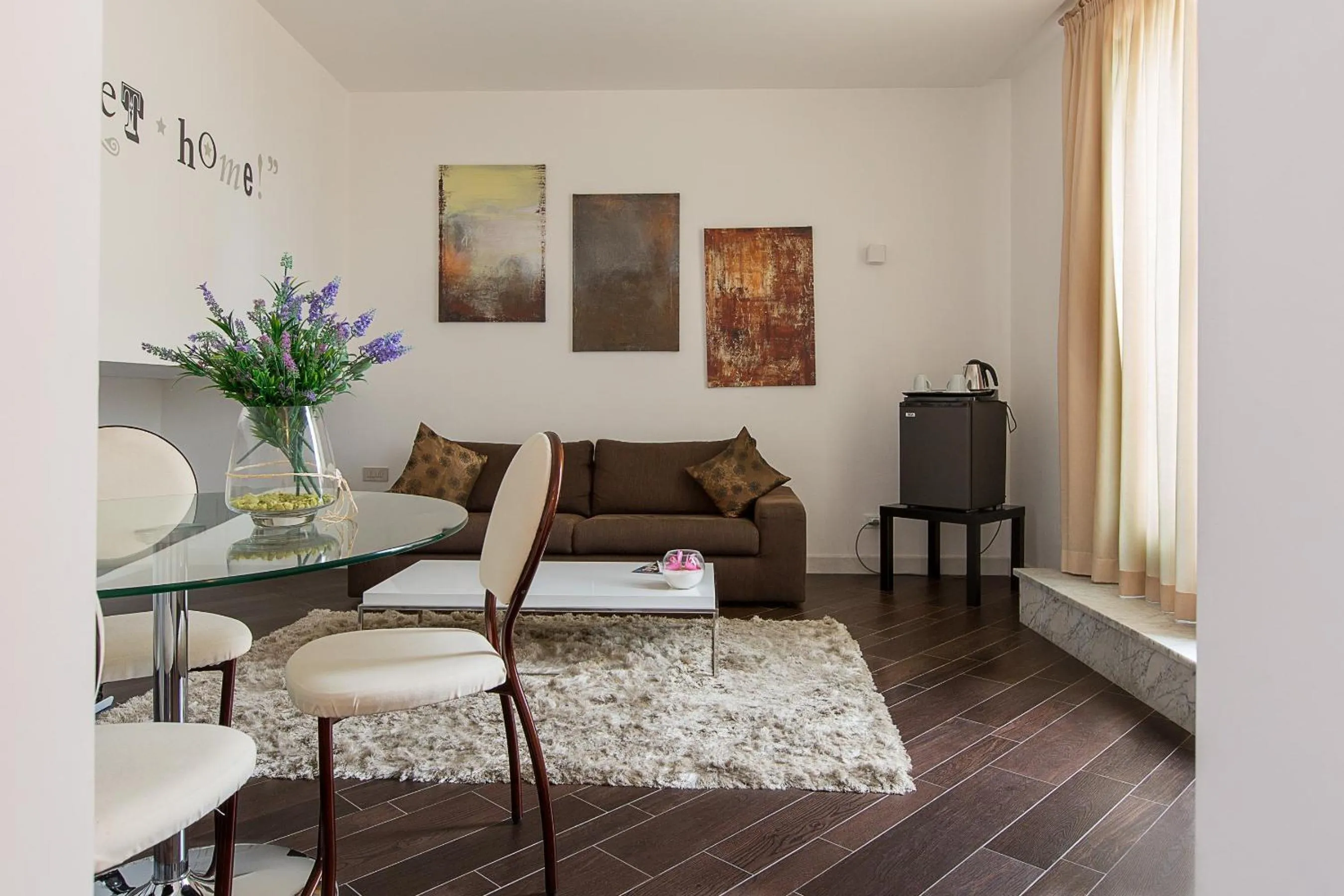 Decorative detail in Palazzo Ducale Suites