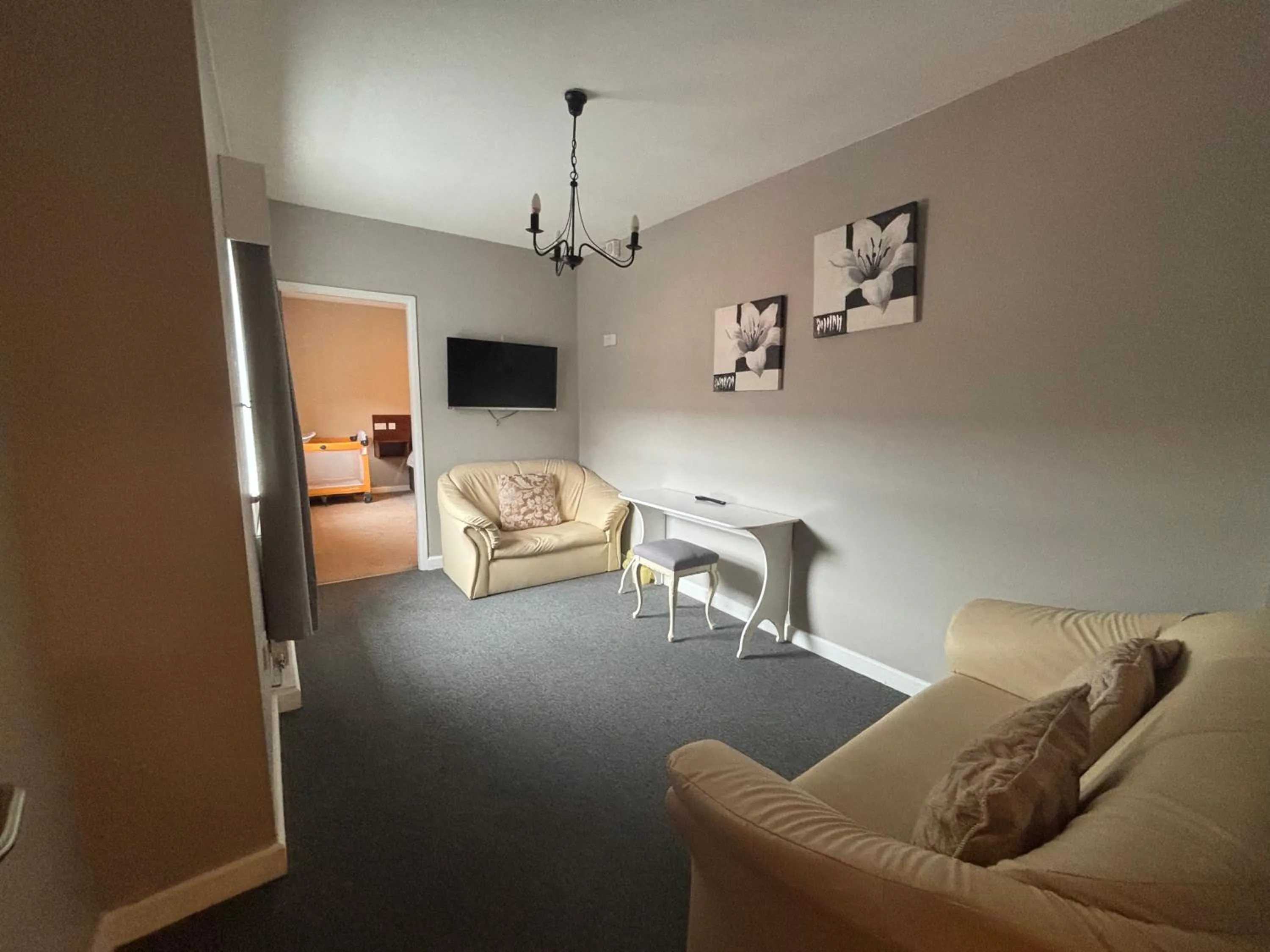 Living room in The Fitzwilliam Hotel