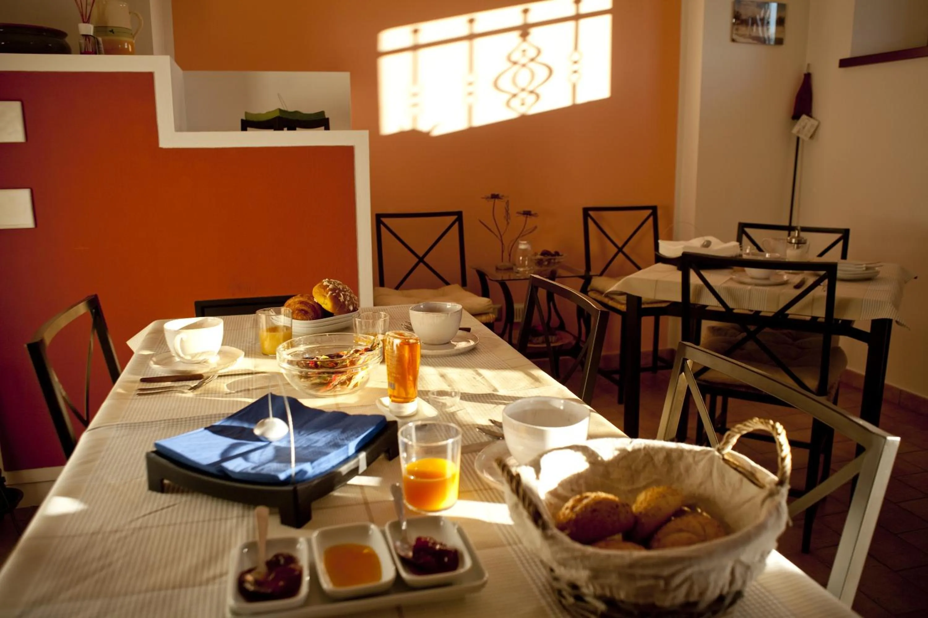 Kitchen or kitchenette in B&B Al Sole Di Cavessago