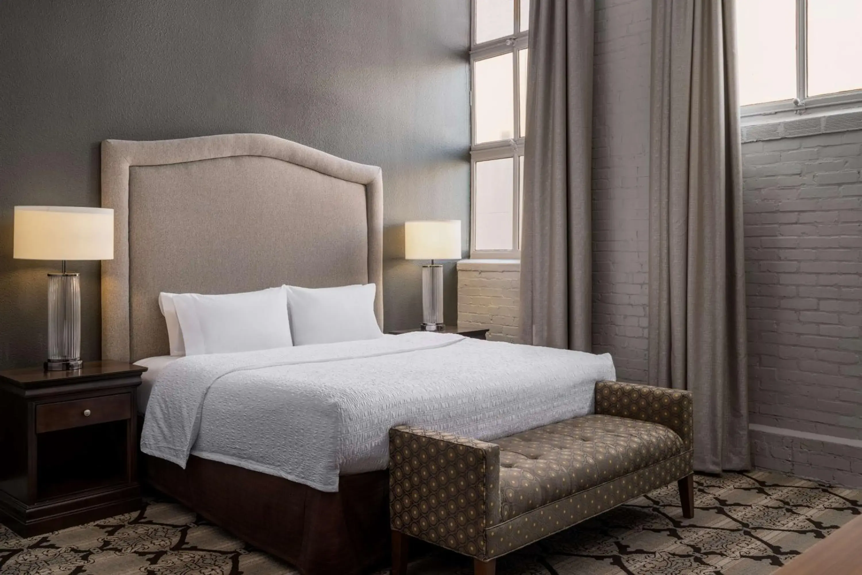 King Studio - Non-Smoking in Hampton Inn and Suites New Orleans Convention Center King Studio - Non-Smoking in Hampton Inn and Suites New Orleans Convention Center