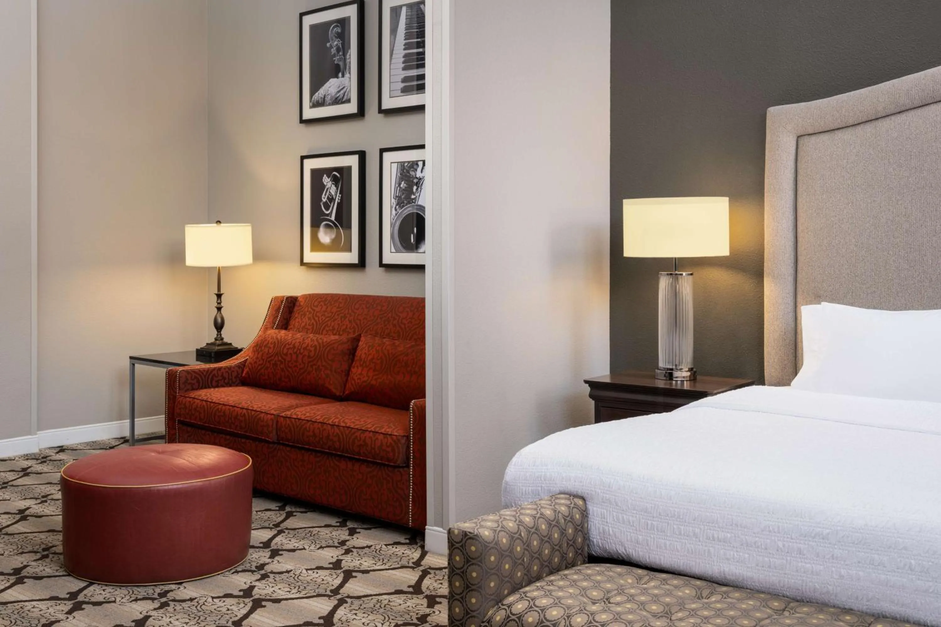 Bed in Hampton Inn and Suites New Orleans Convention Center