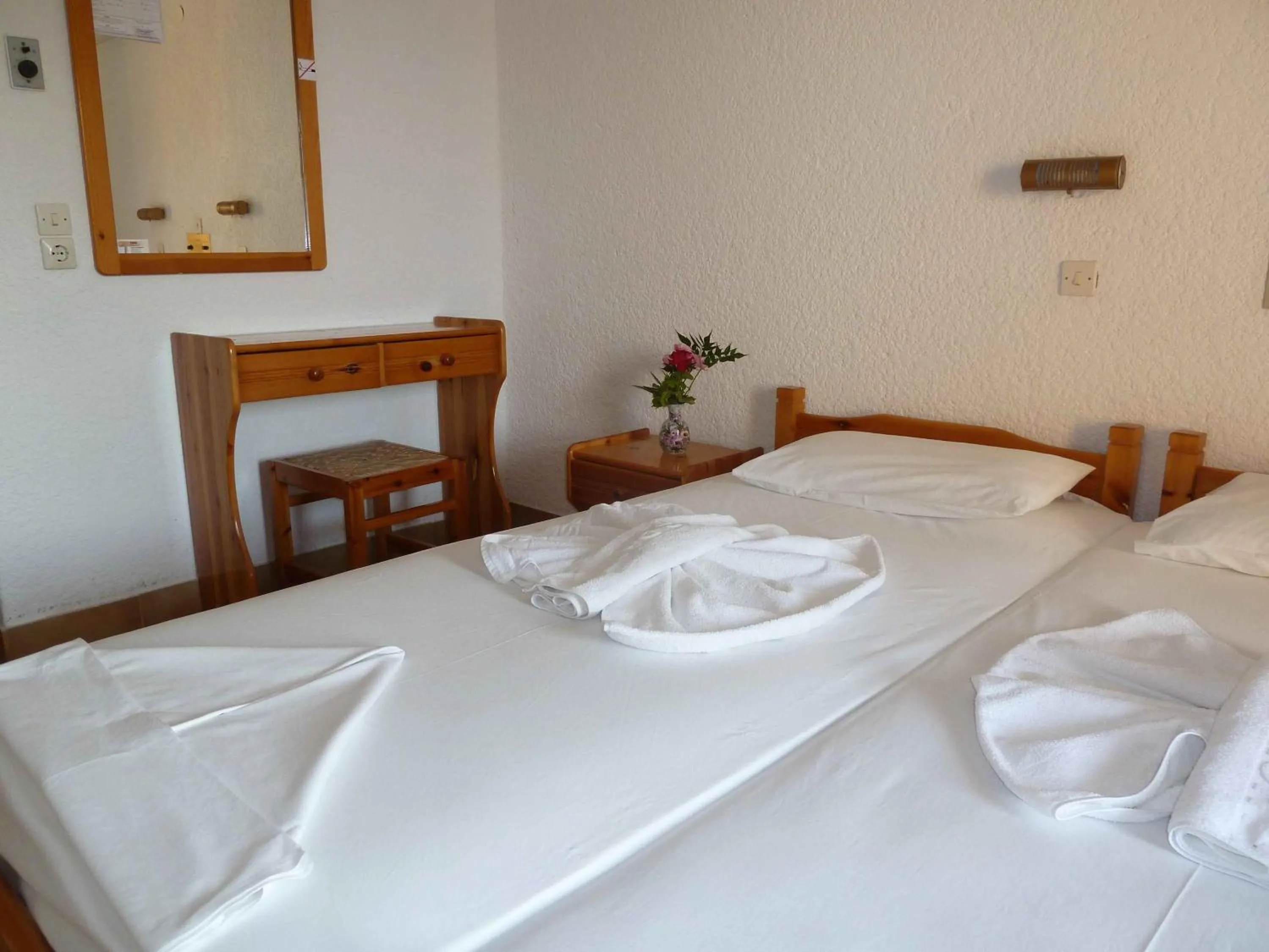 Bedroom in Paris Beach Hotel