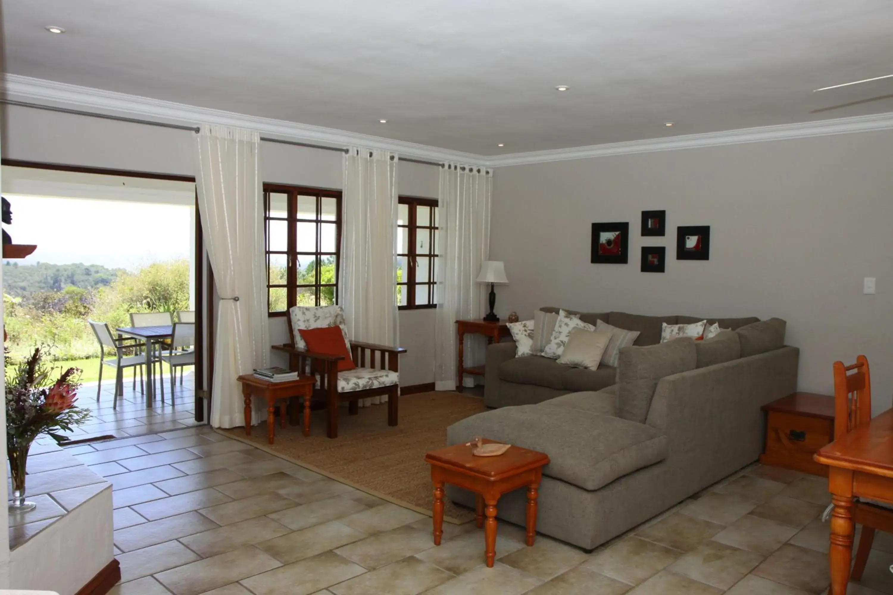 Living room in Fynbos Ridge Country House & Cottages Living room in Fynbos Ridge Country House & Cottages