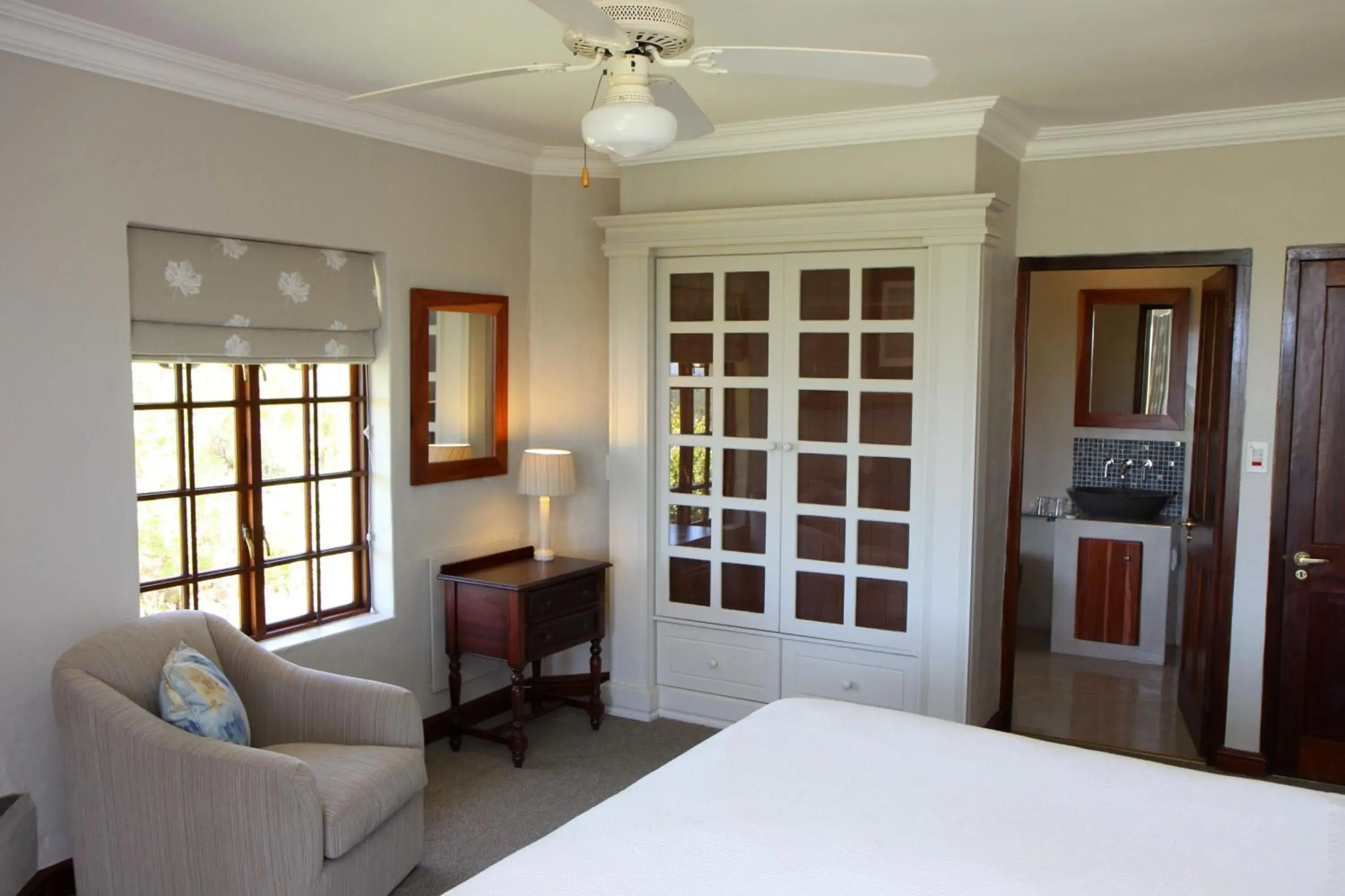 Bedroom, Bed in Fynbos Ridge Country House & Cottages Bedroom, Bed in Fynbos Ridge Country House & Cottages