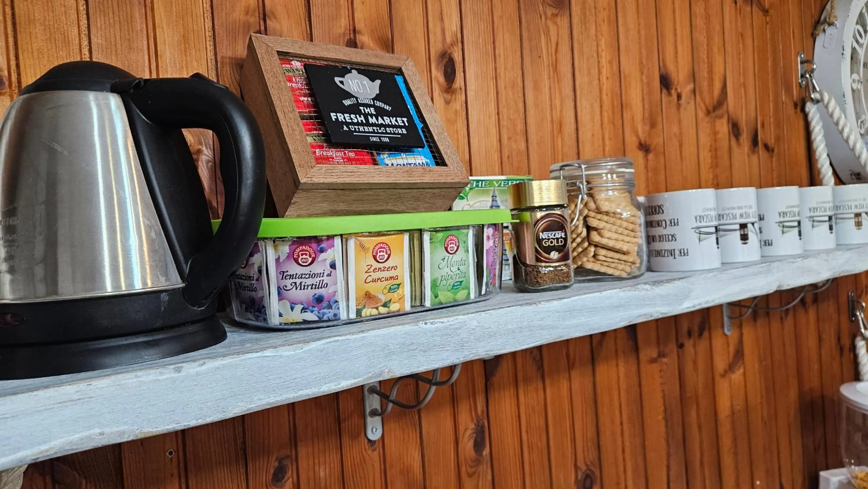 Coffee/tea facilities in City View Pescara B&B