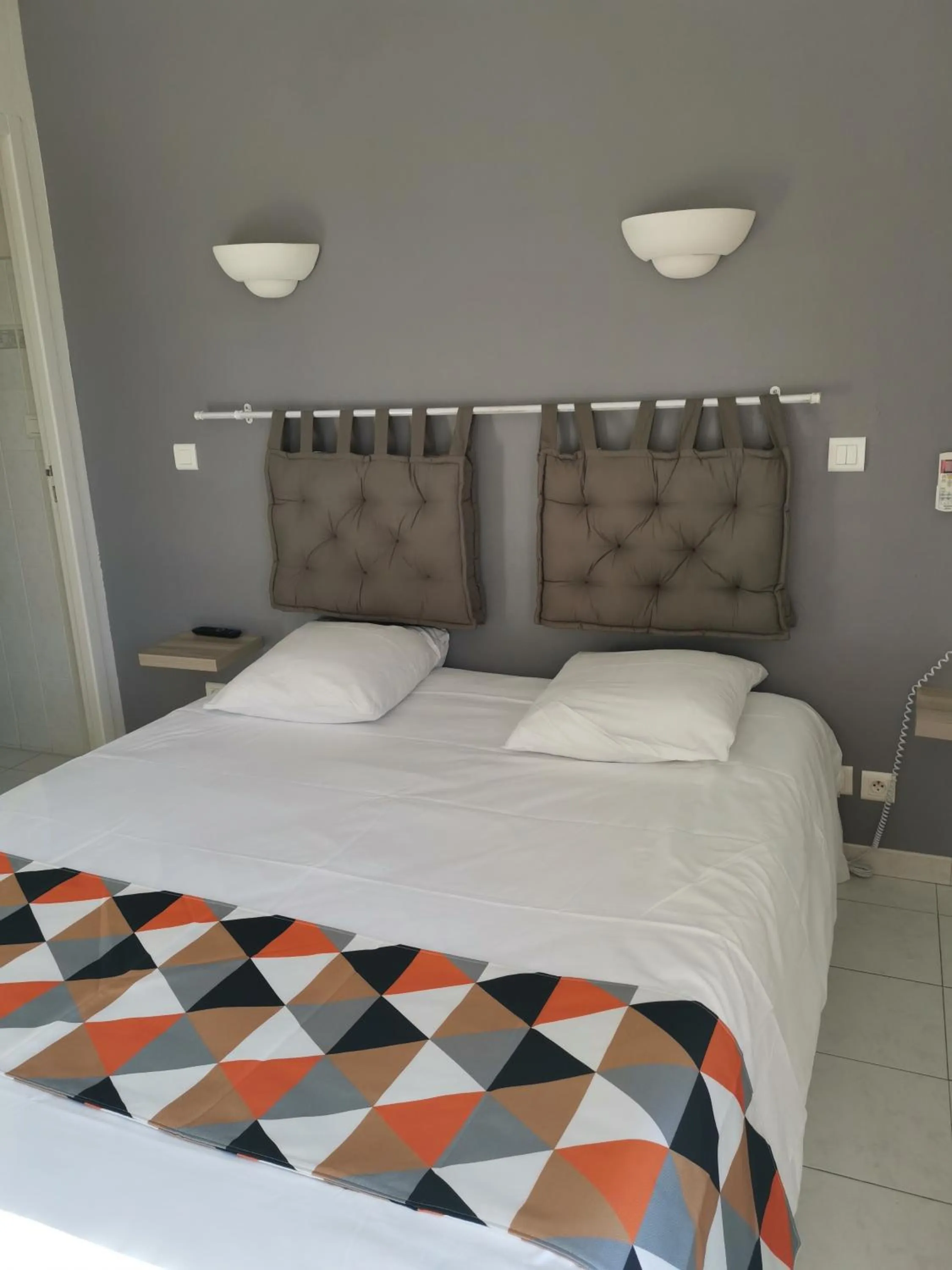 Bedroom, Bed in Carry Hotel