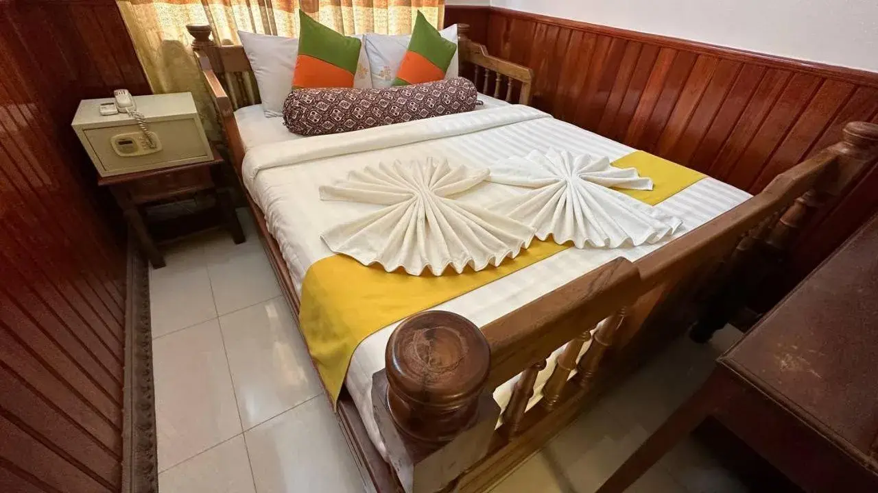 Bed in Okay 1 Villa