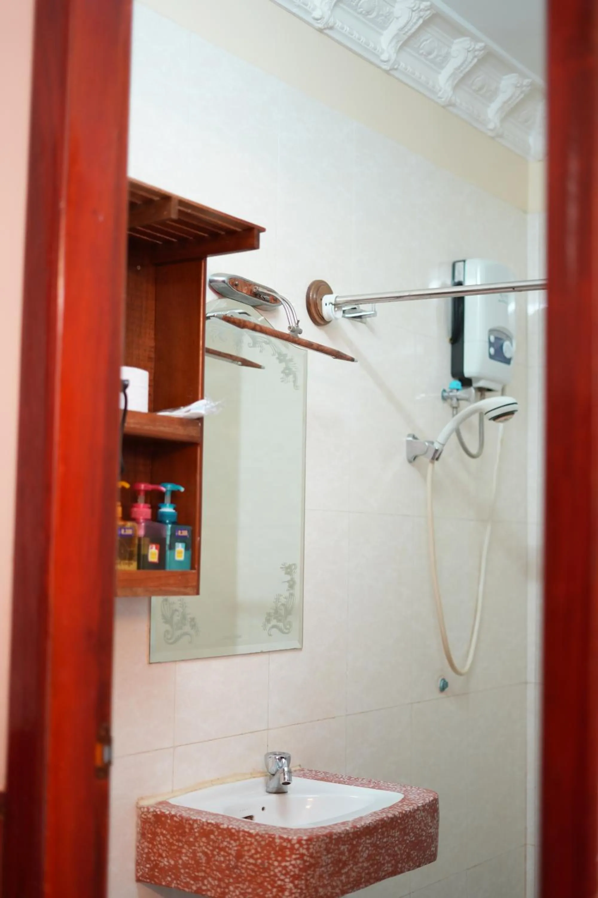 Toilet in Okay 1 Villa