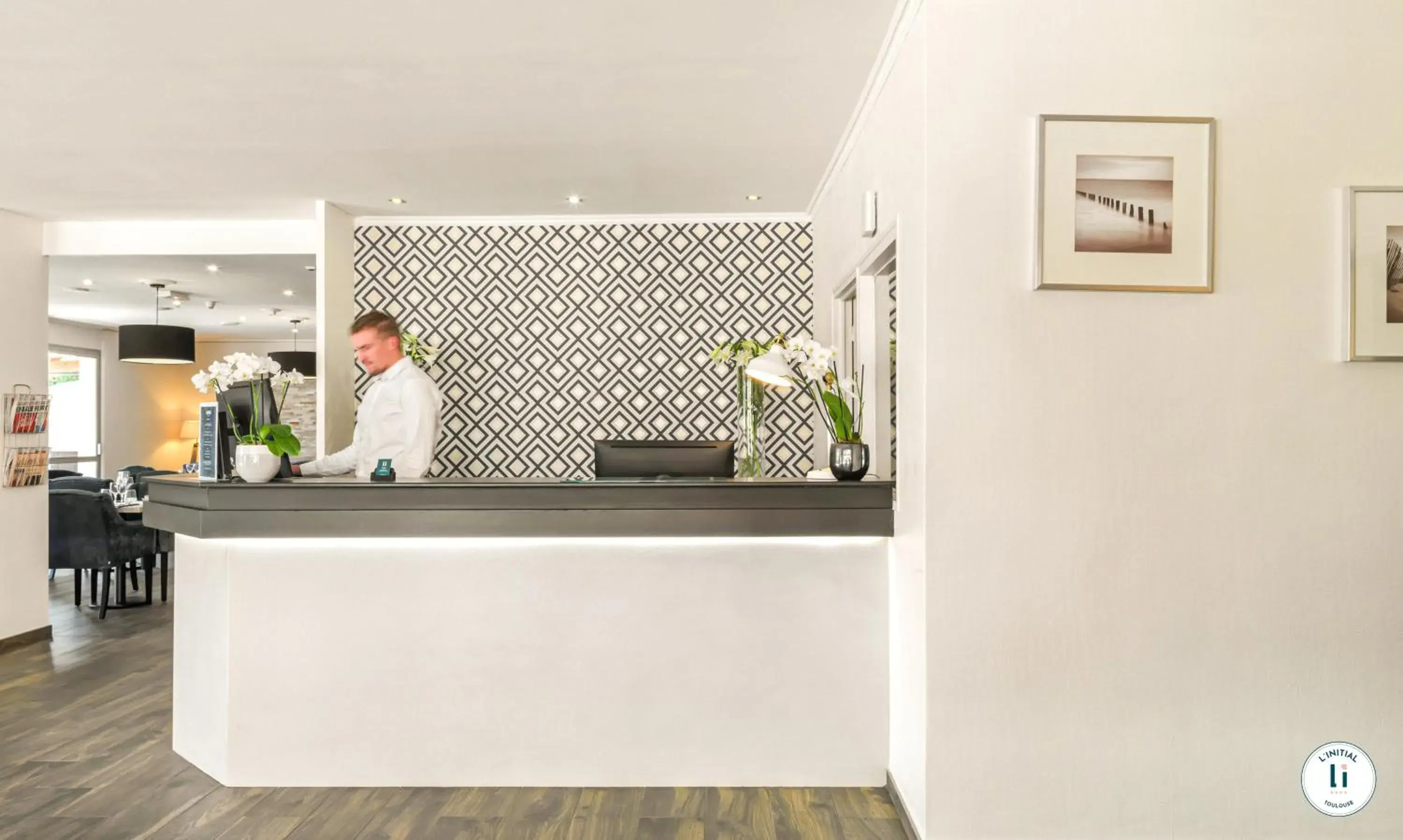 Lobby or reception in L'Initial Lobby or reception in L'Initial