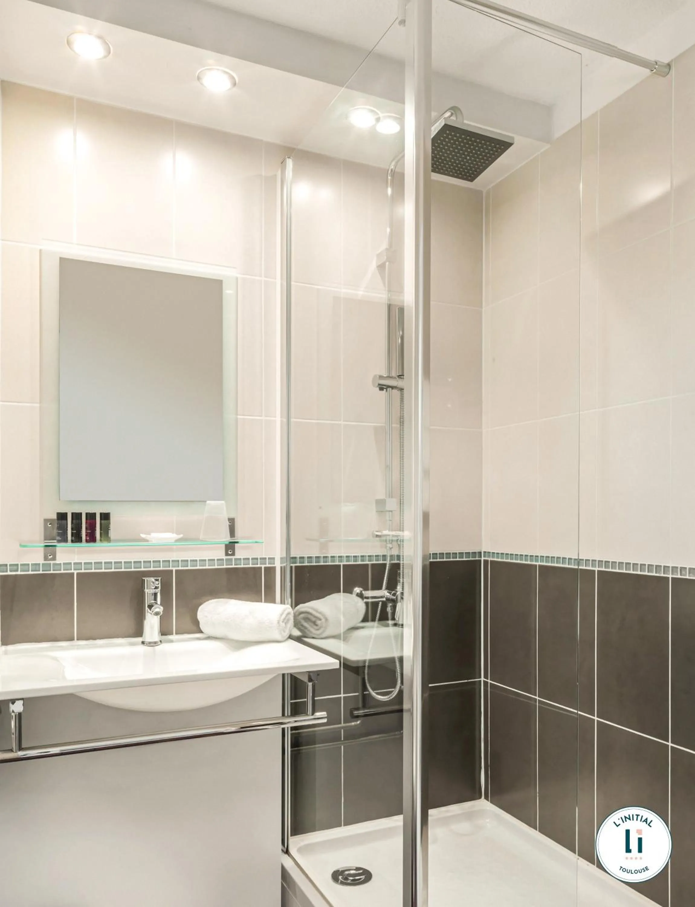 Bathroom in L'Initial