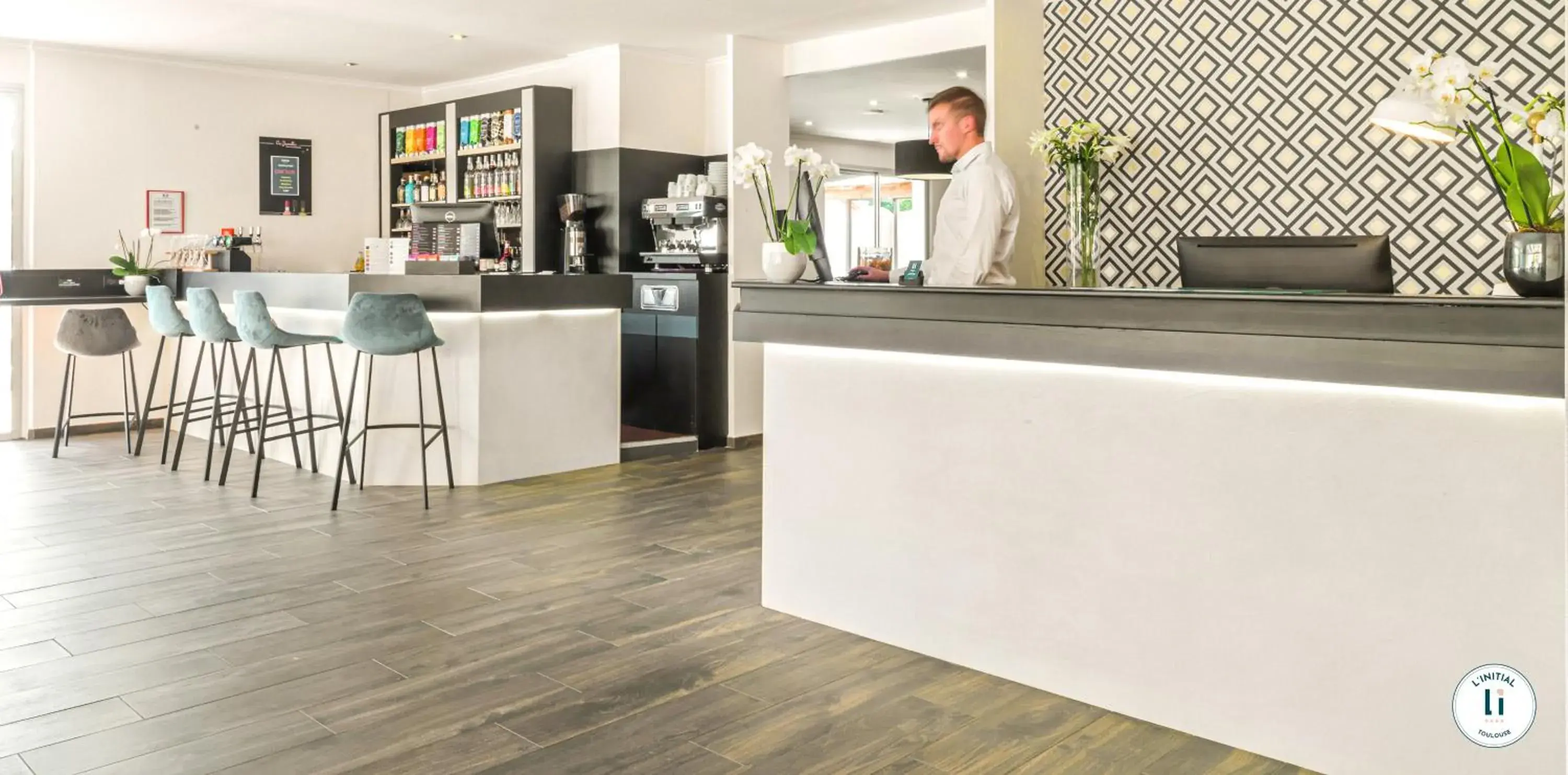 Lobby or reception in L'Initial Lobby or reception in L'Initial