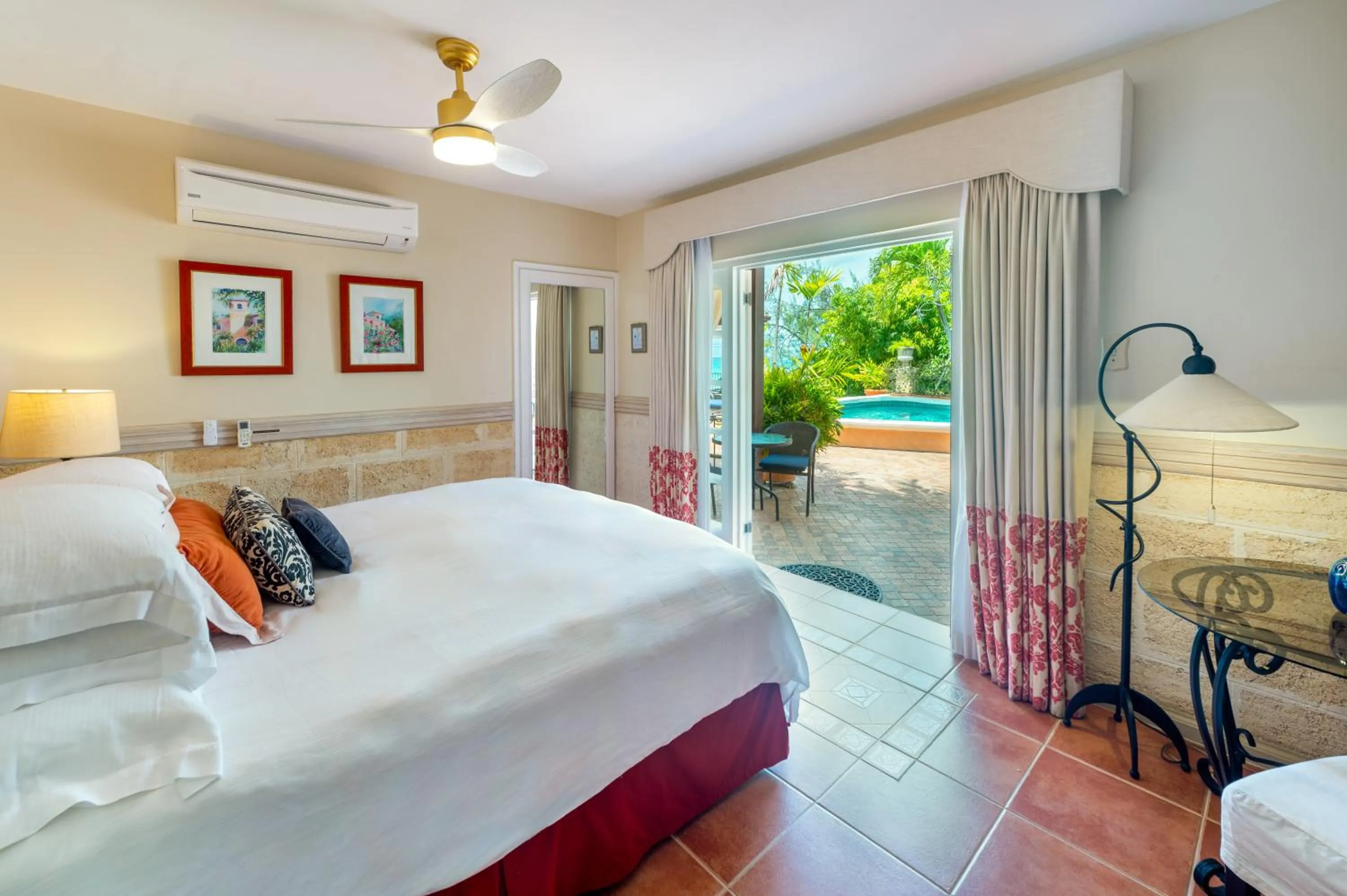 Bedroom, Bed in Little Arches Boutique Hotel - Adults Only