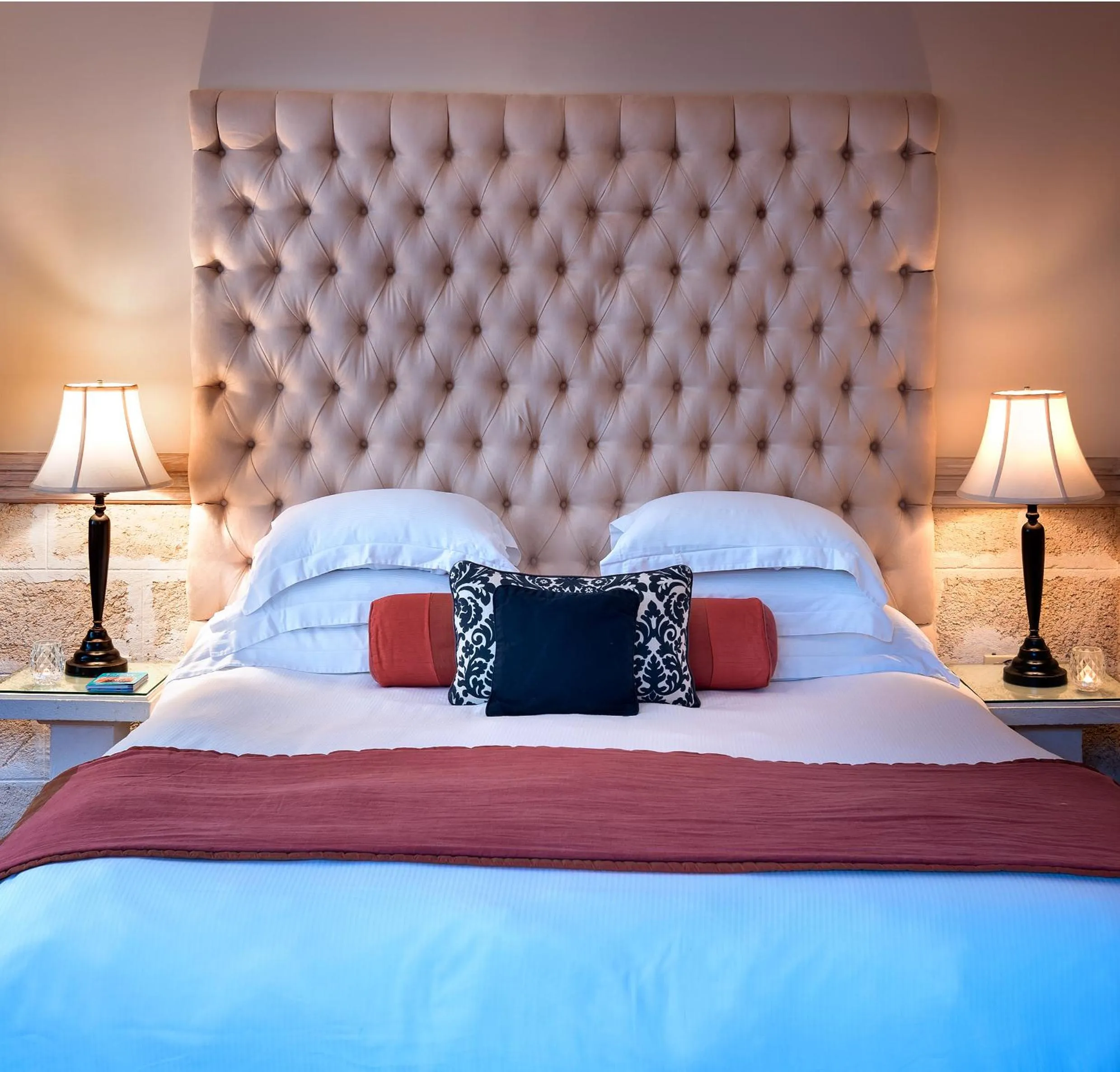 Bed in Little Arches Boutique Hotel - Adults Only
