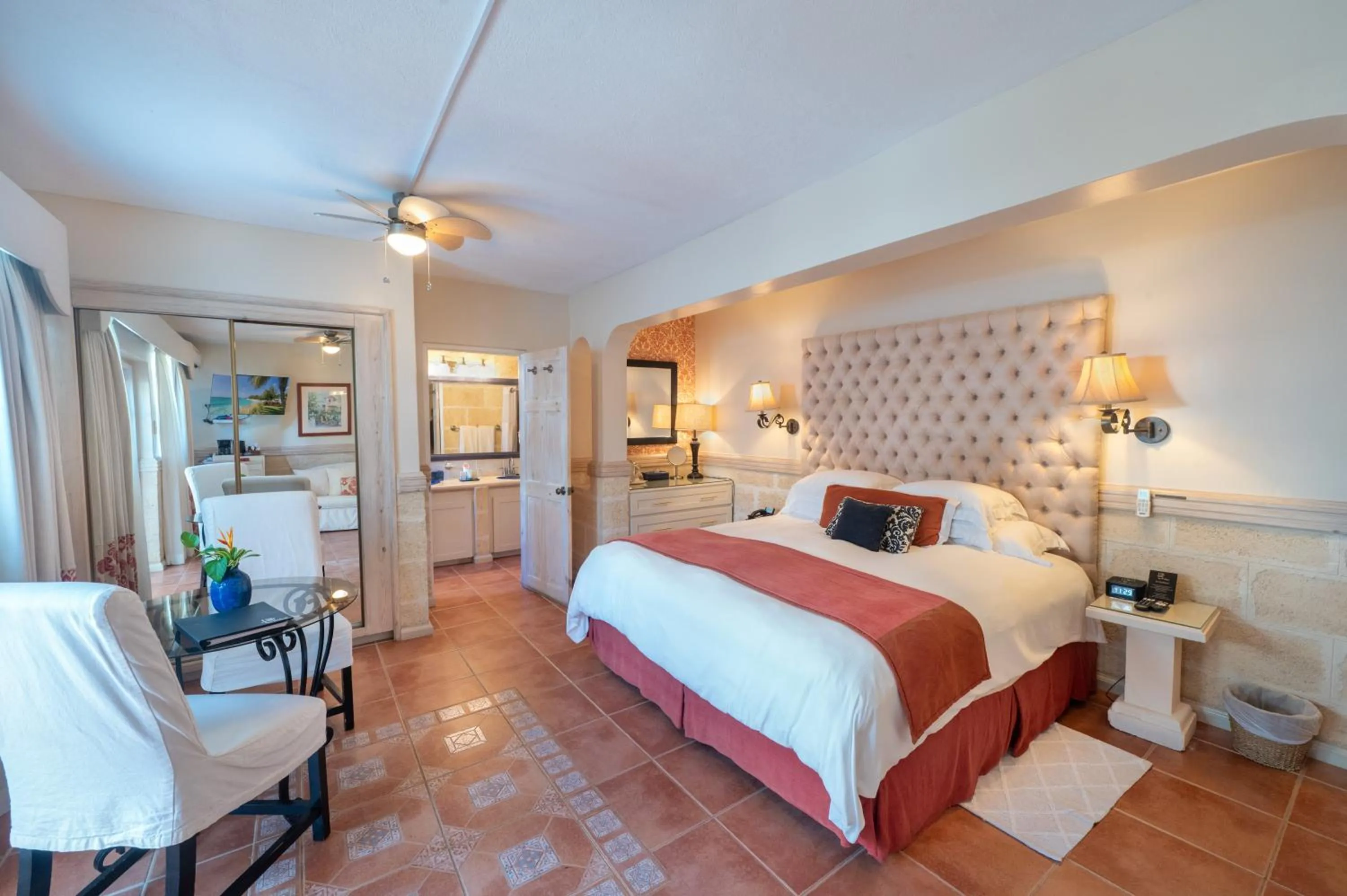 Bed in Little Arches Boutique Hotel - Adults Only