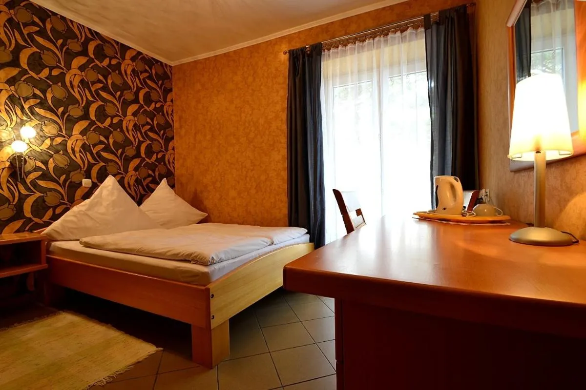 Photo of the whole room, Bed in Dom Wypoczynkowy Oskar Jastrzębia Góra