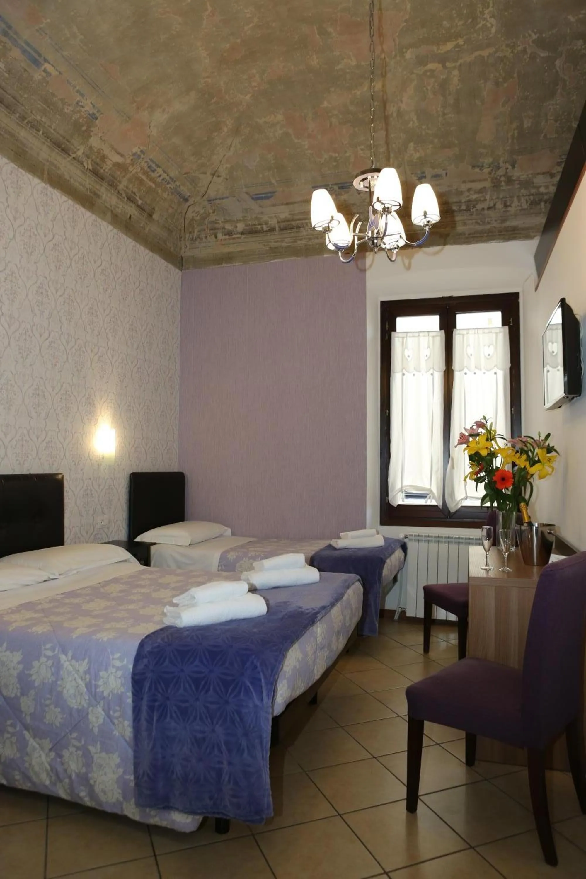 Bed in Adelaide House