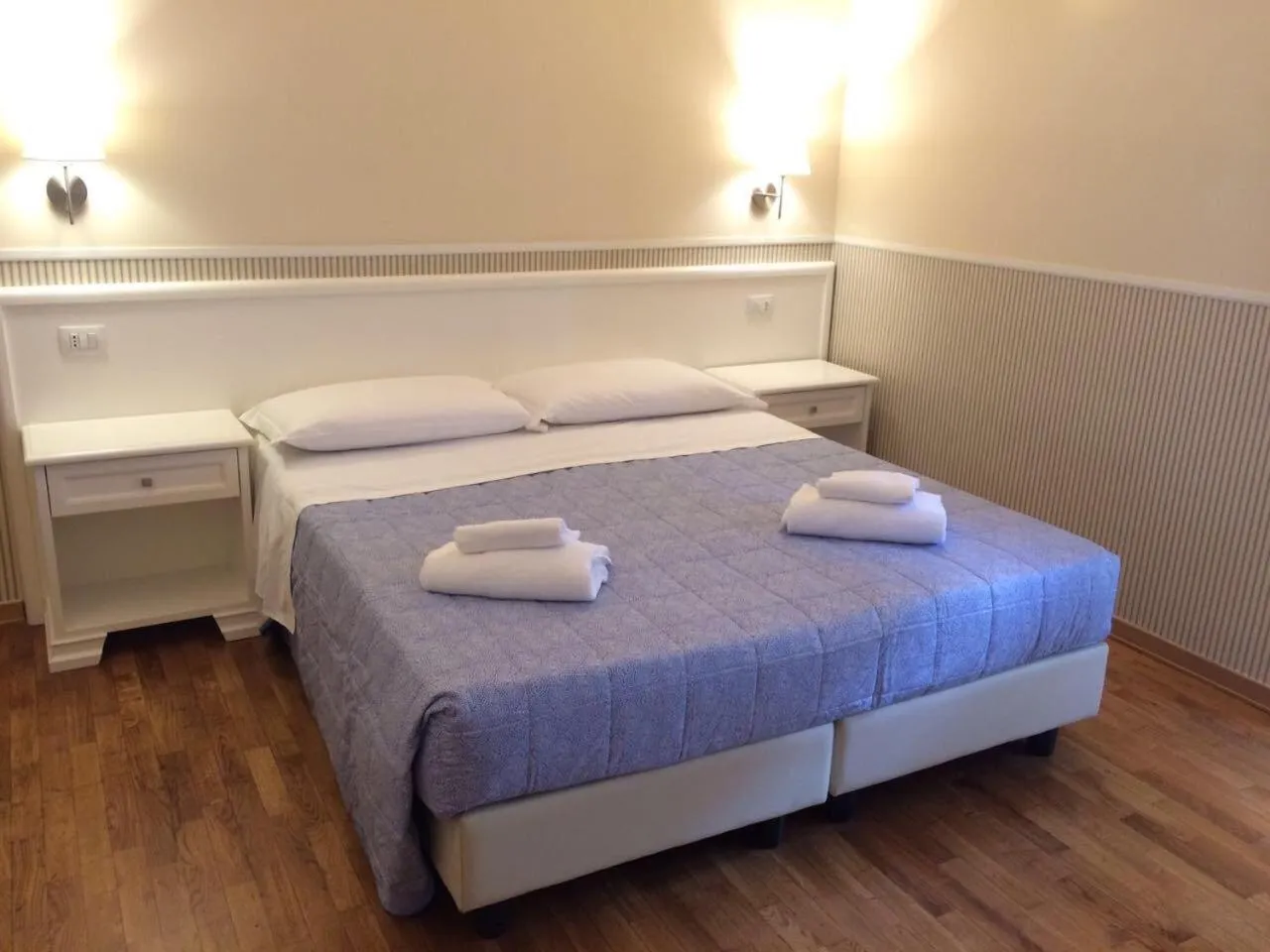 Bed in Adelaide House