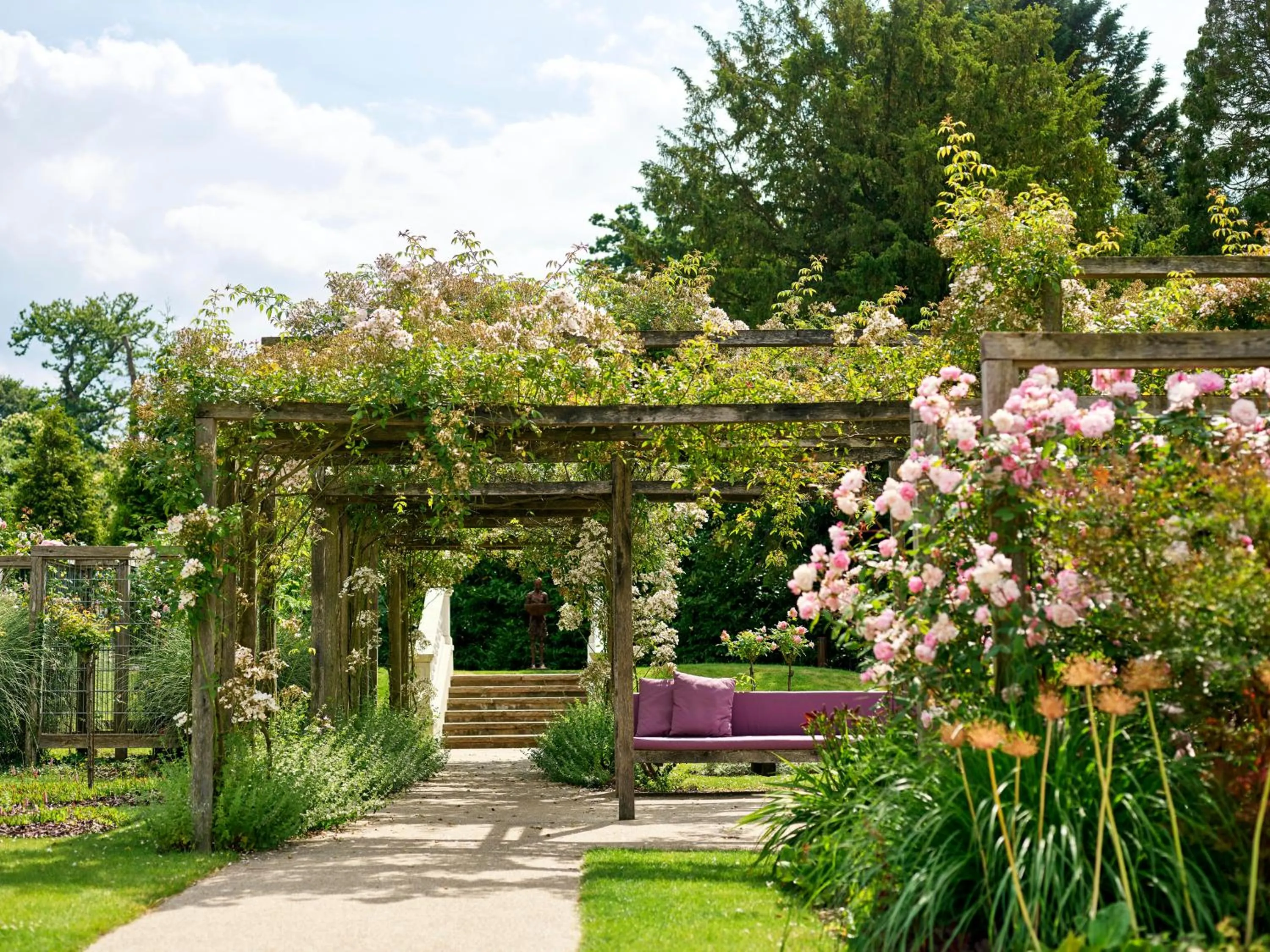 Garden in Coworth Park - Dorchester Collection