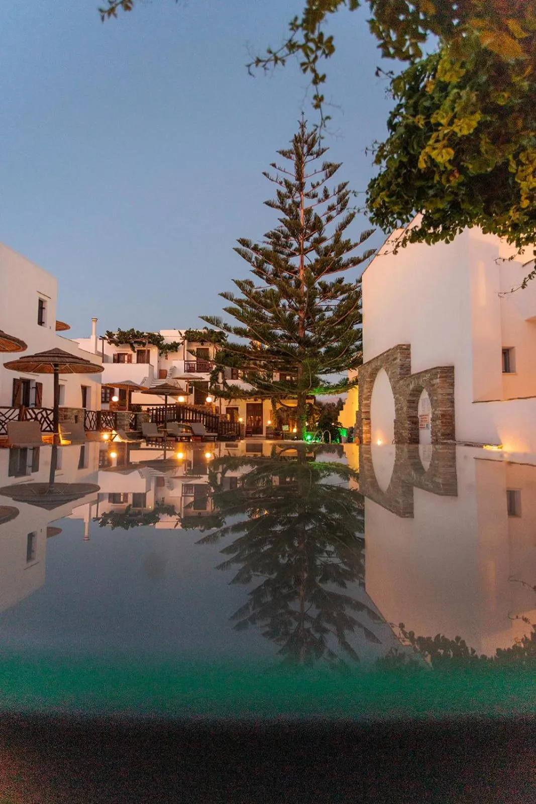 Swimming pool in Anemomilos Beach hotel