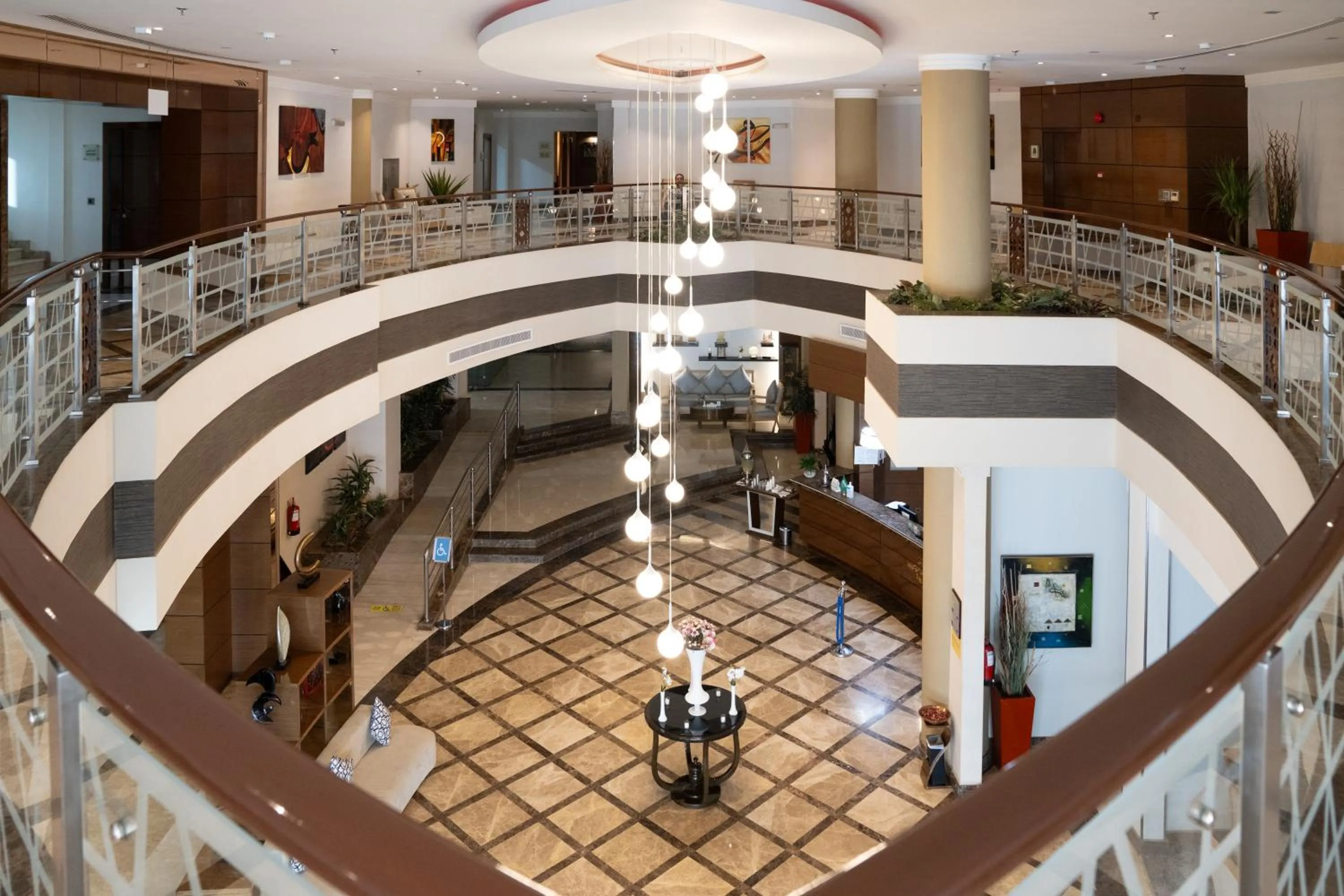 Lobby or reception in Golden Tulip Hotel Buraidah Al Qassim