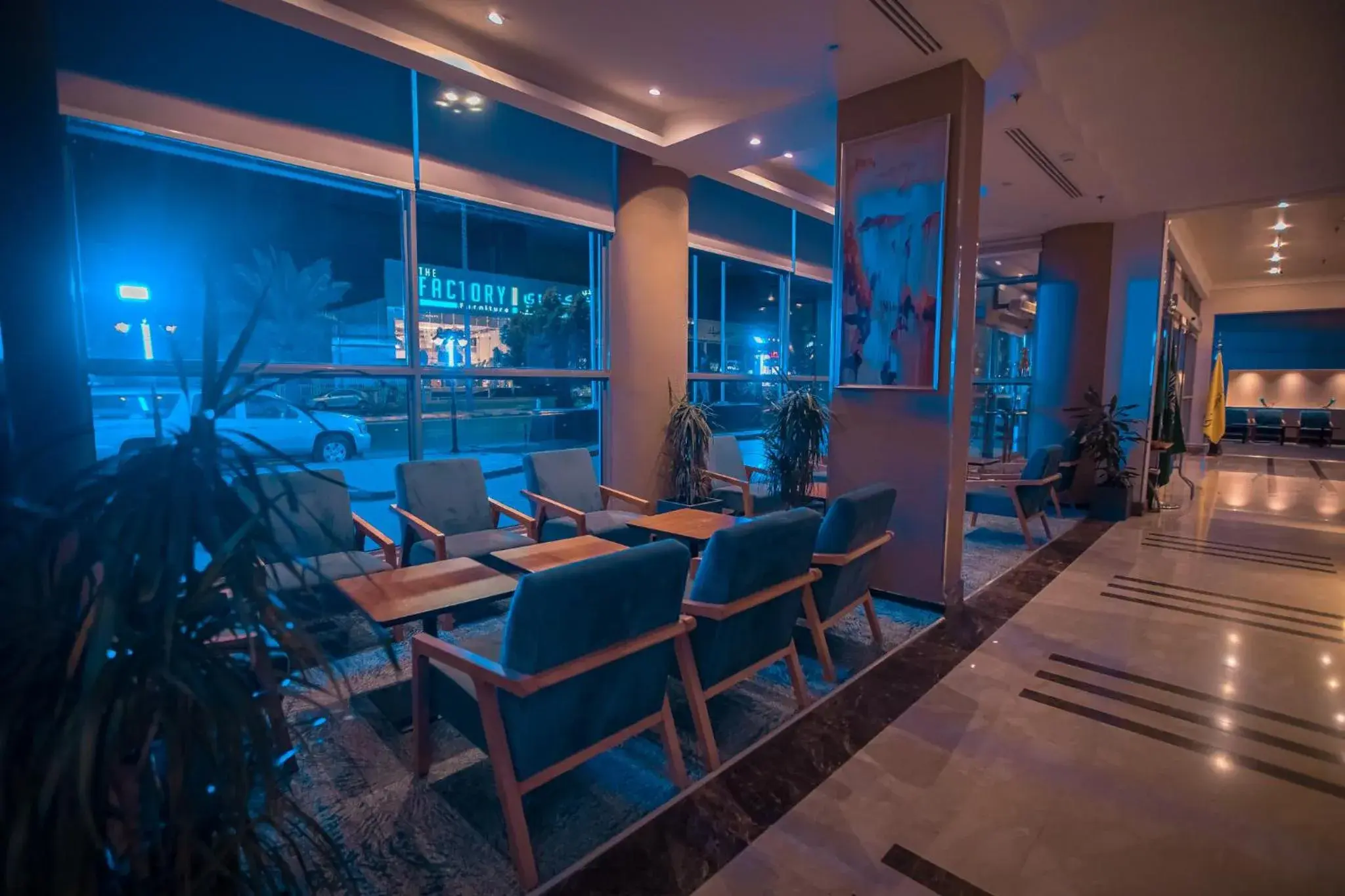 Lounge or bar in Golden Tulip Hotel Buraidah Al Qassim Lounge or bar in Golden Tulip Hotel Buraidah Al Qassim