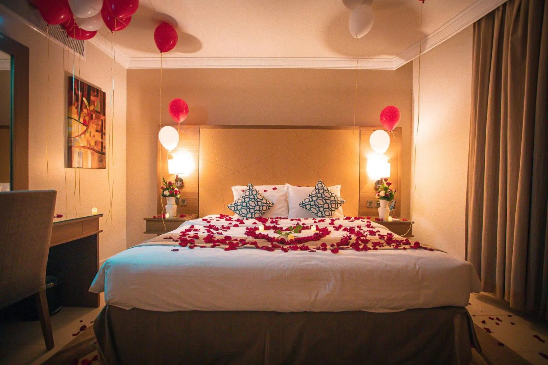 Photo of the whole room, Bed in Golden Tulip Hotel Buraidah Al Qassim