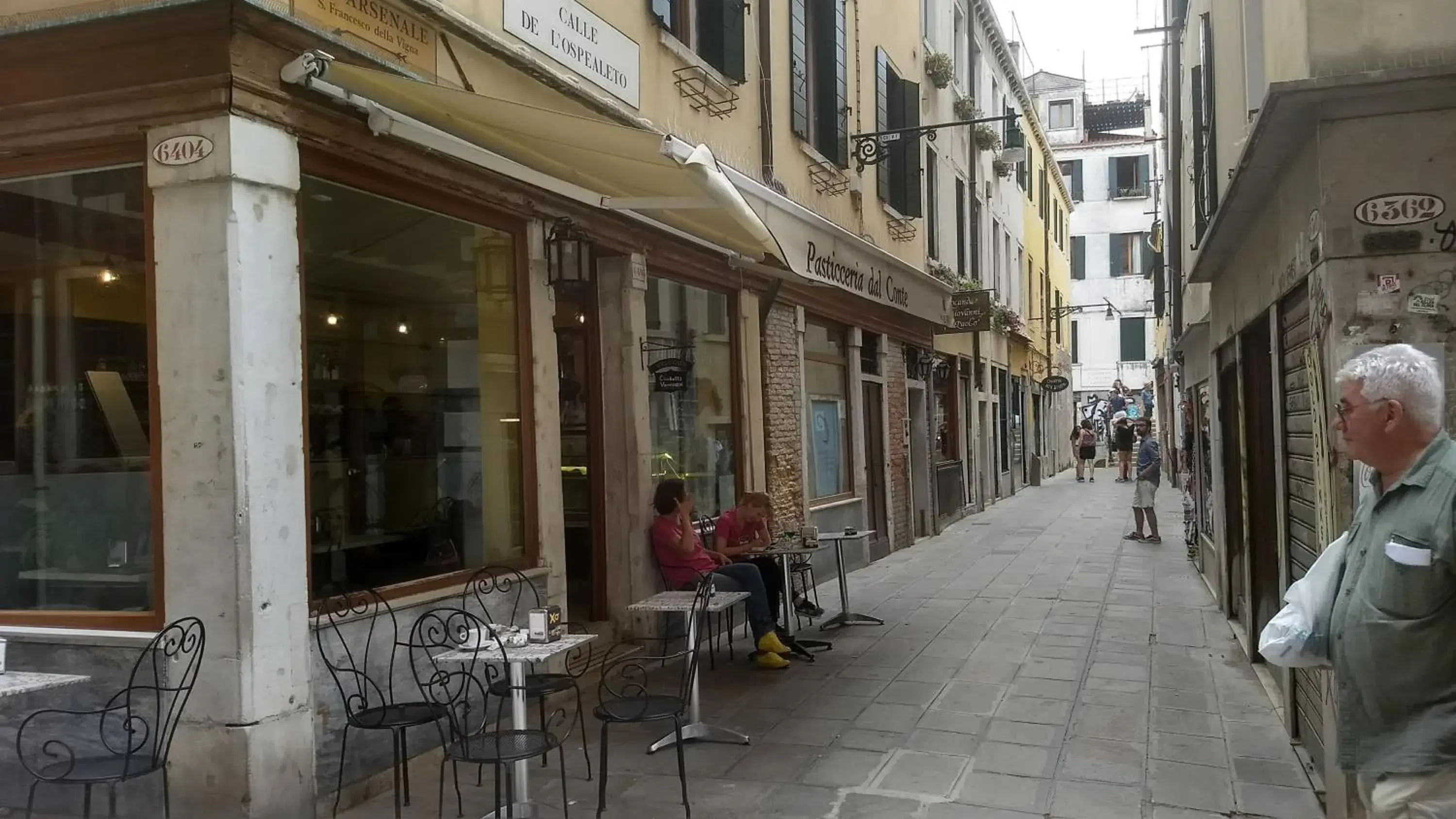 Facade/entrance in Alloggi SS Giovanni e Paolo Facade/entrance in Alloggi SS Giovanni e Paolo