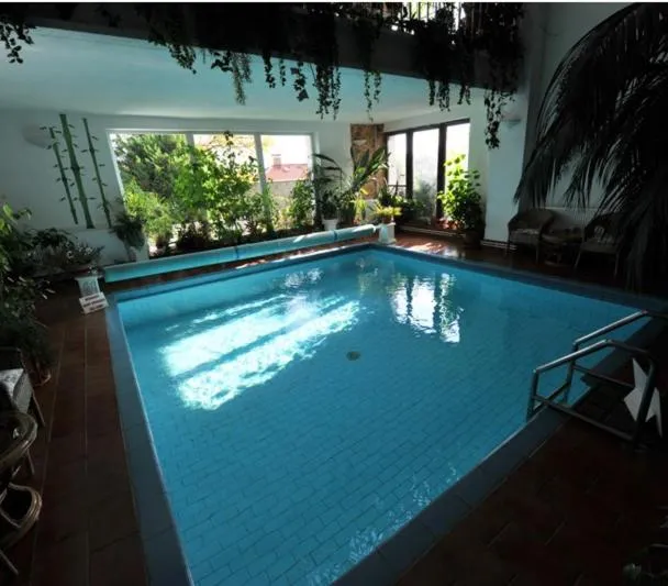 Swimming pool in White House