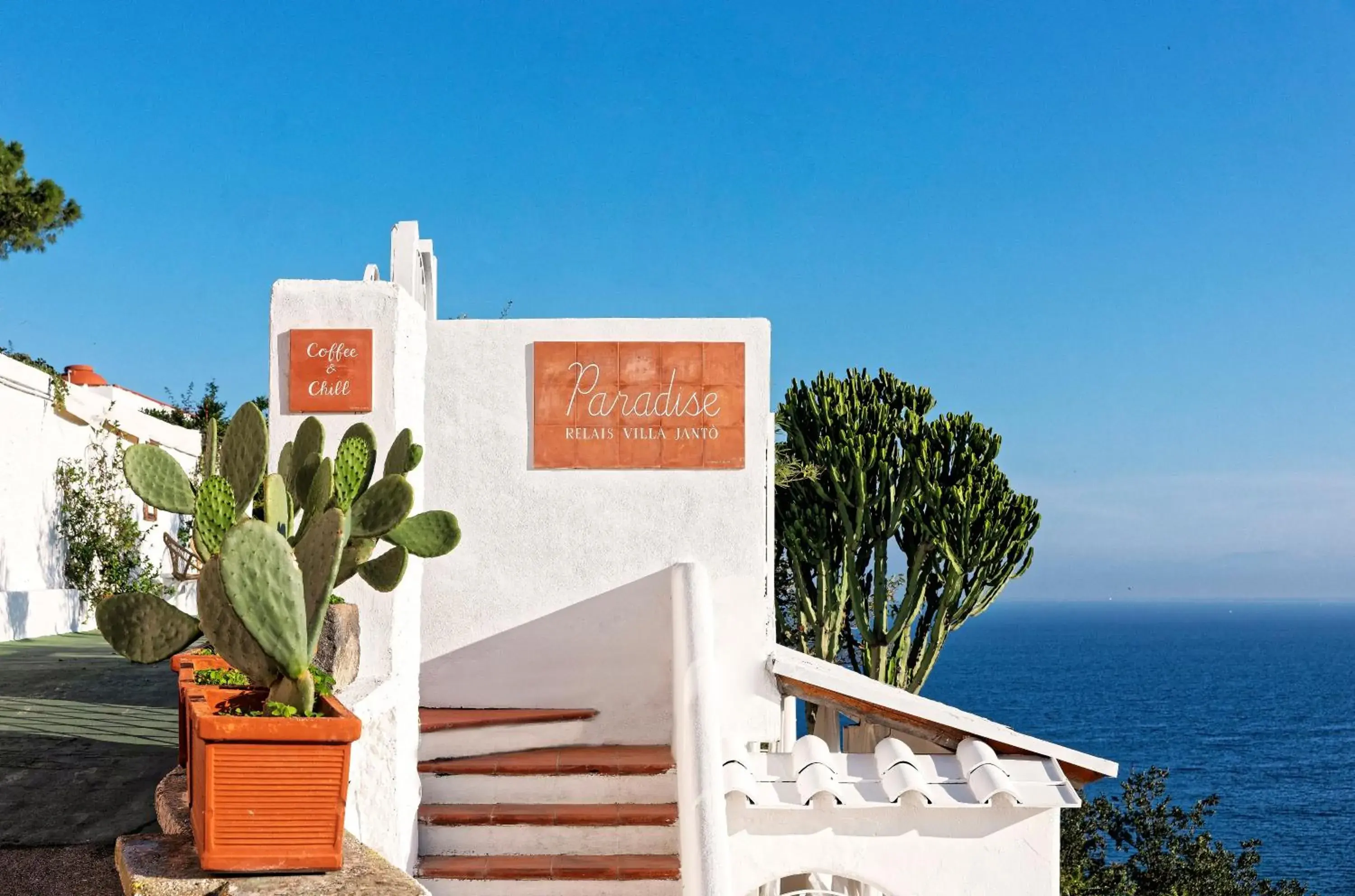 Facade/entrance in Paradise Relais Villa Janto' Facade/entrance in Paradise Relais Villa Janto'