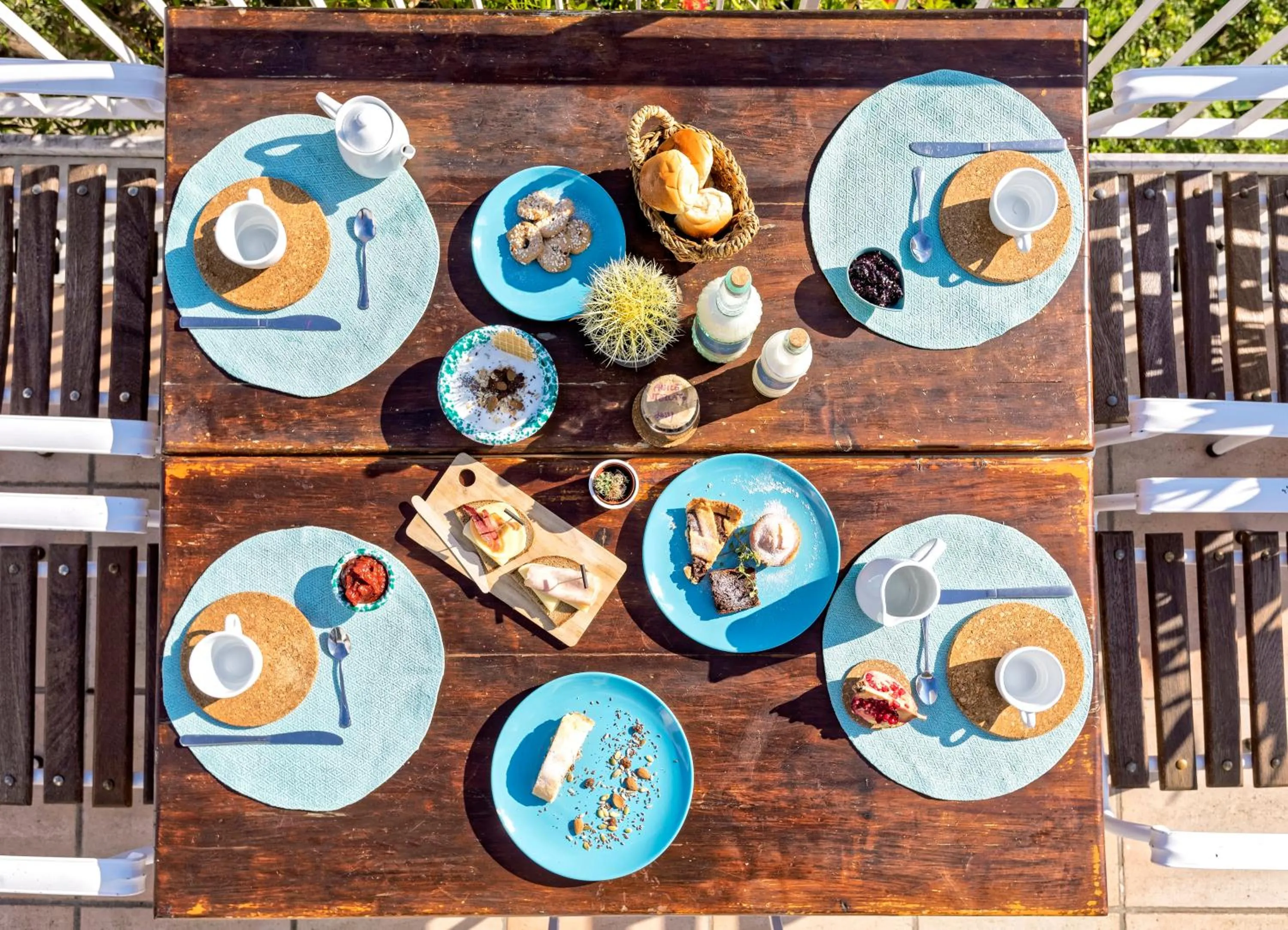 Buffet breakfast in Paradise Relais Villa Janto'