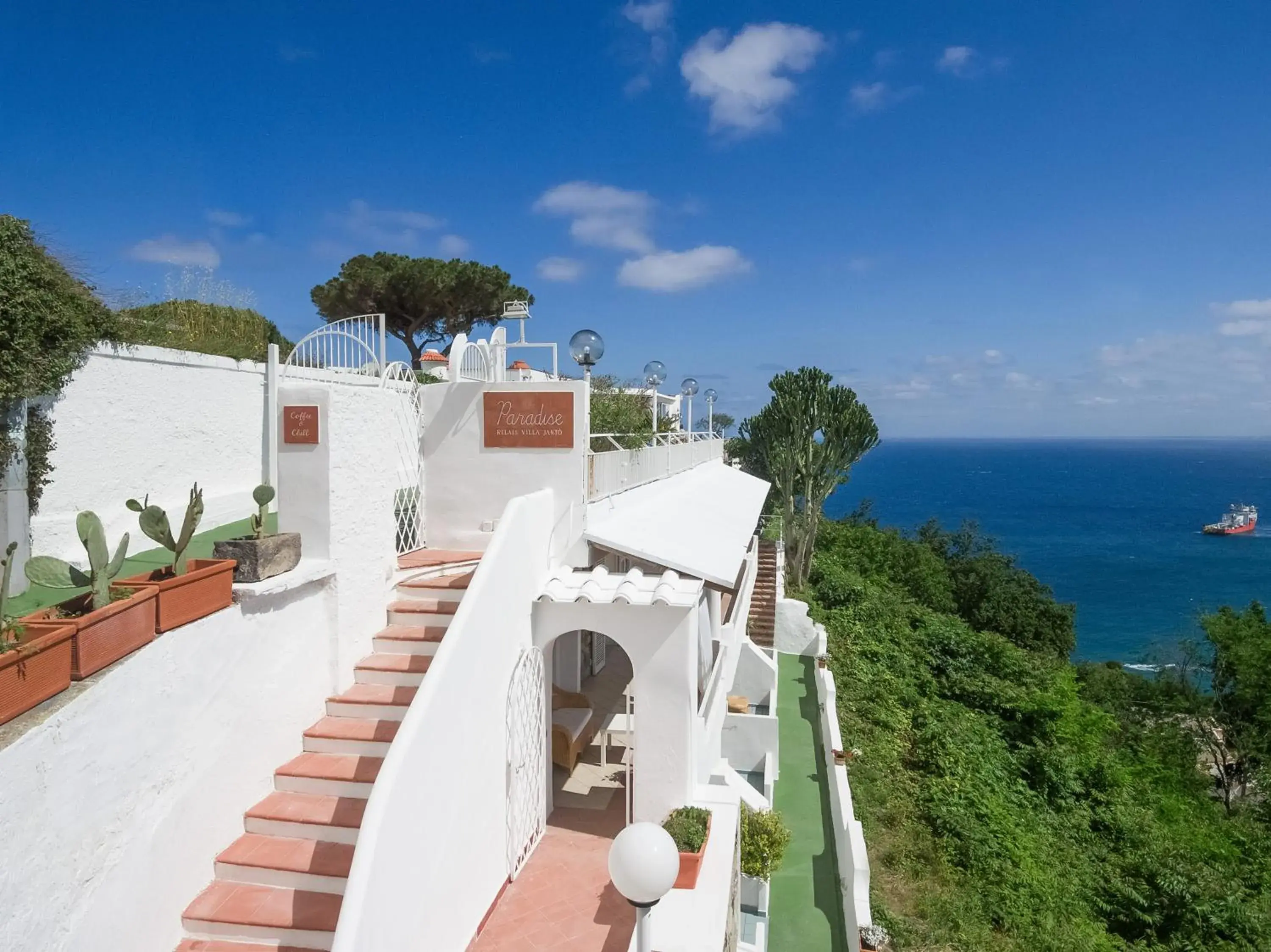 Facade/entrance in Paradise Relais Villa Janto' Facade/entrance in Paradise Relais Villa Janto'
