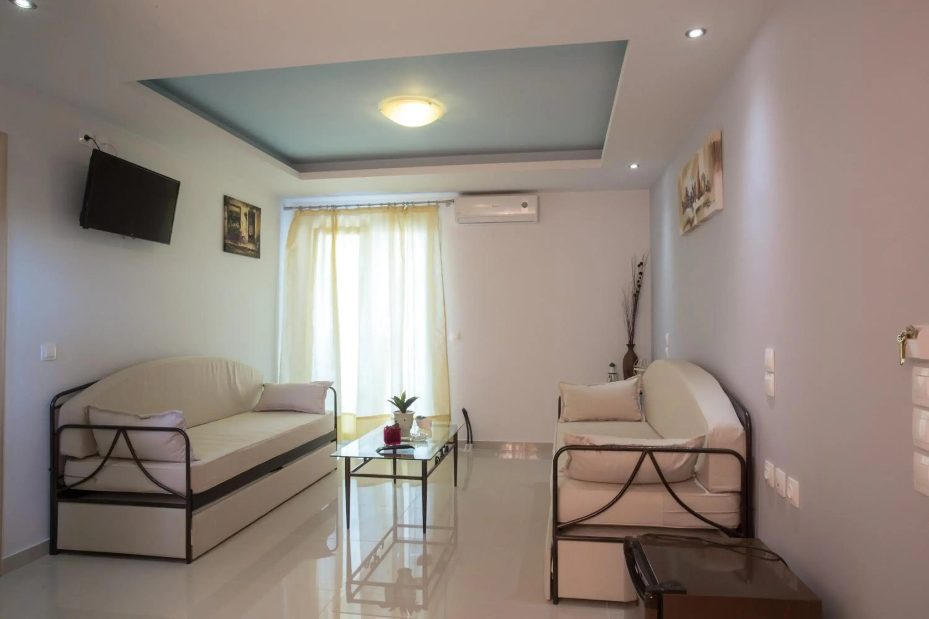 Living room in Gouvia Hotel Living room in Gouvia Hotel