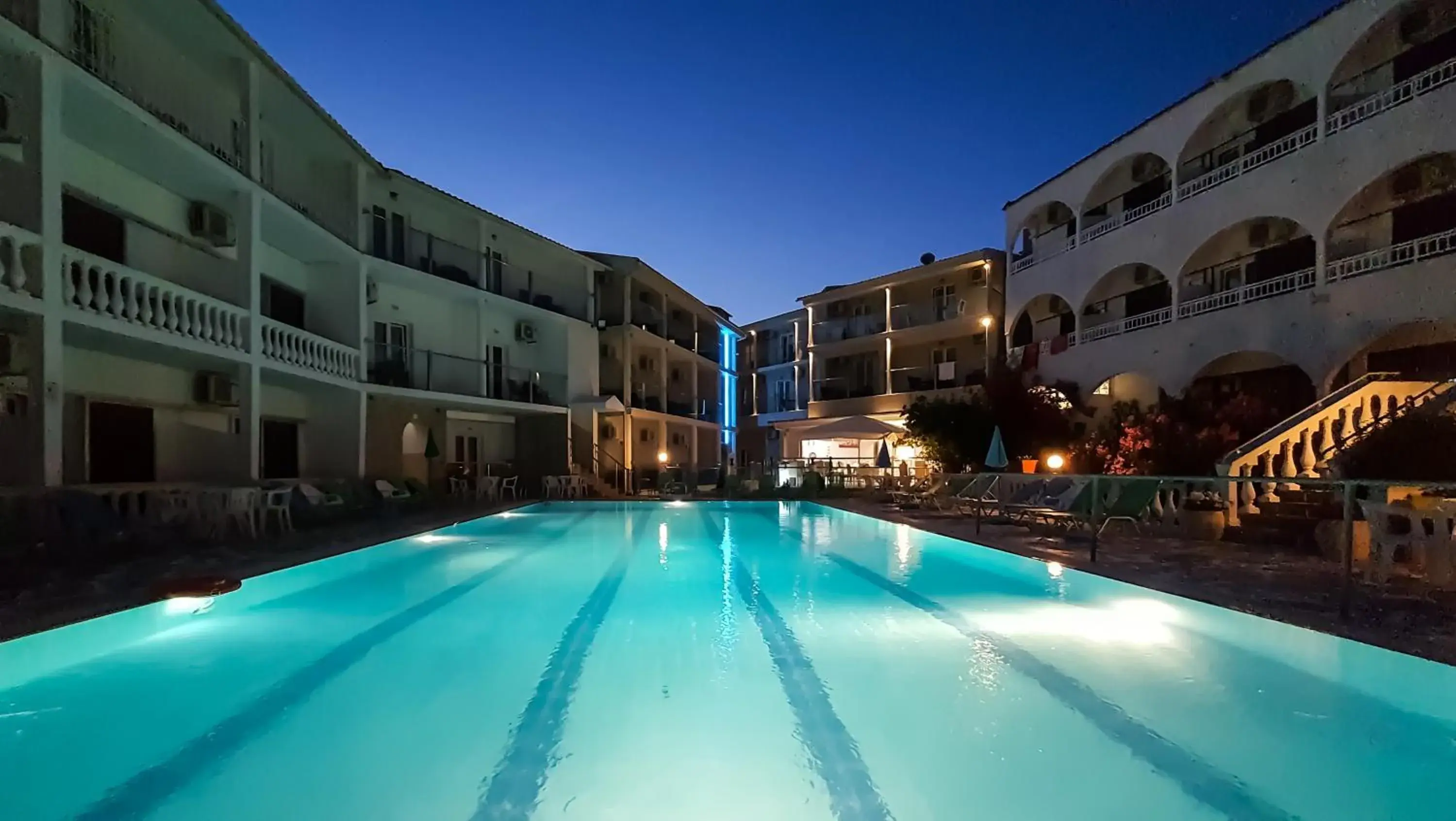 Swimming pool in Gouvia Hotel Swimming pool in Gouvia Hotel