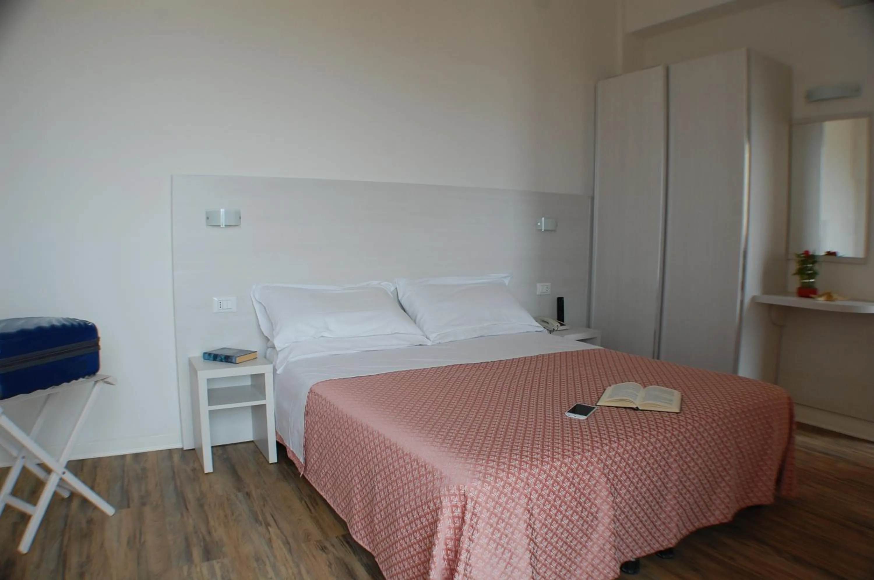 Bed in Hotel Nelson
