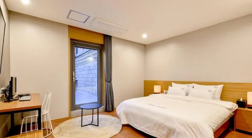 Bed in Blanc Business Hotel