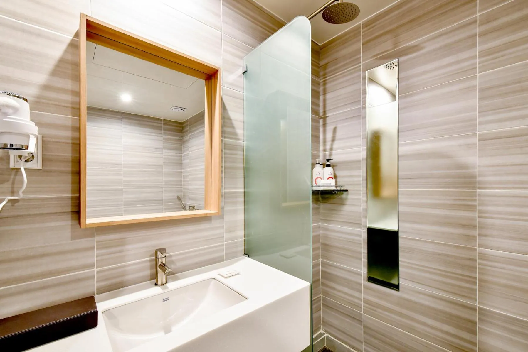 Bathroom in Blanc Business Hotel