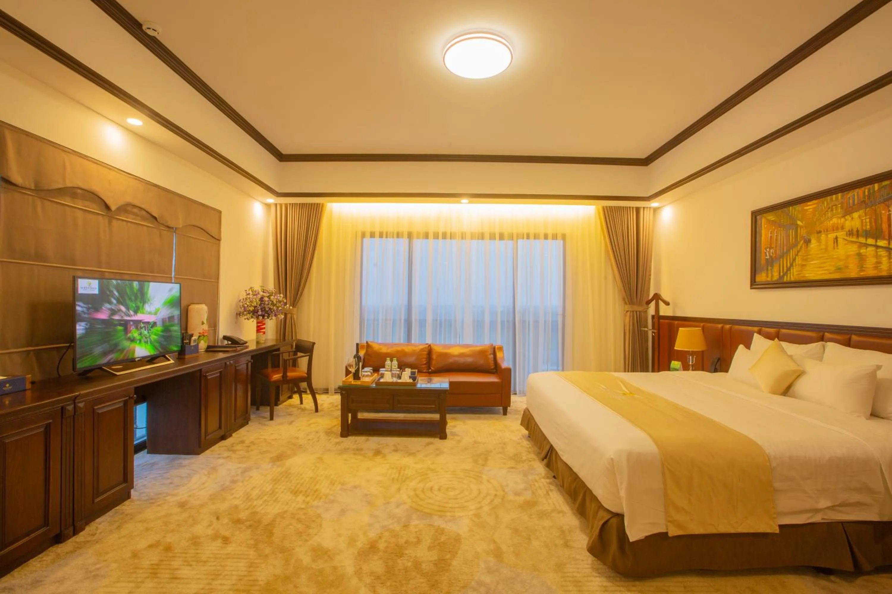 Bed in Westlake Hotel & Resort Vinh Phuc