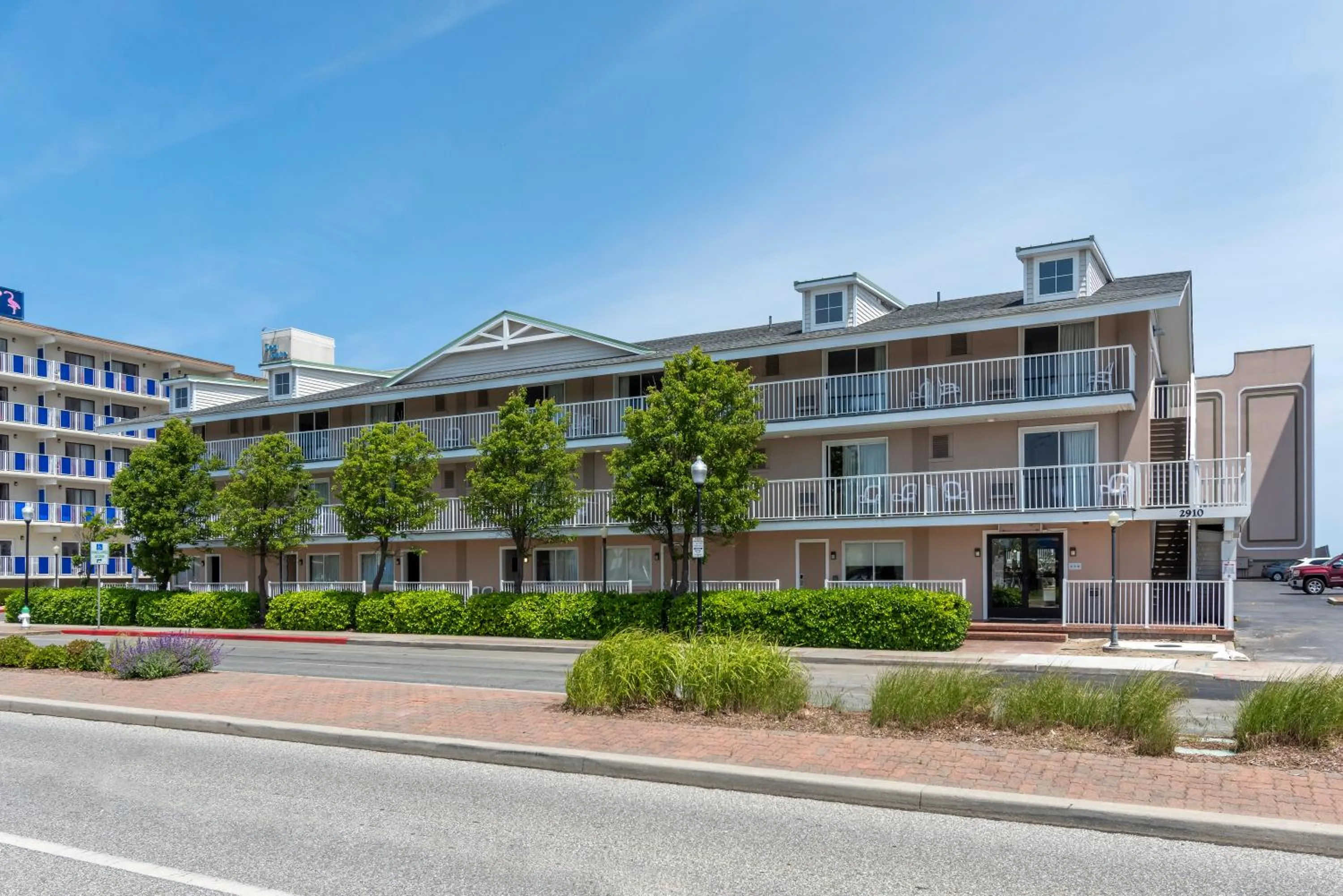 Property building in Quality Inn Ocean City Beachfront