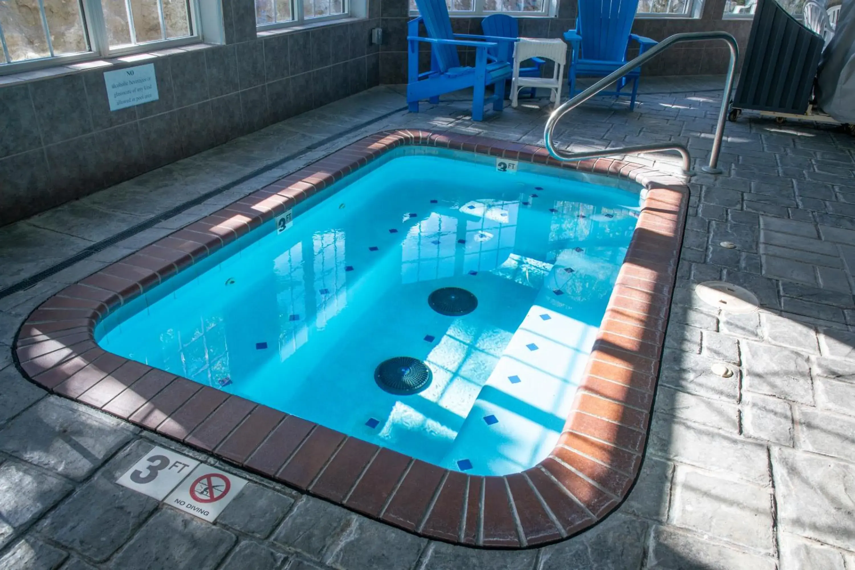 Swimming pool in Hotel Grand Victorian Swimming pool in Hotel Grand Victorian