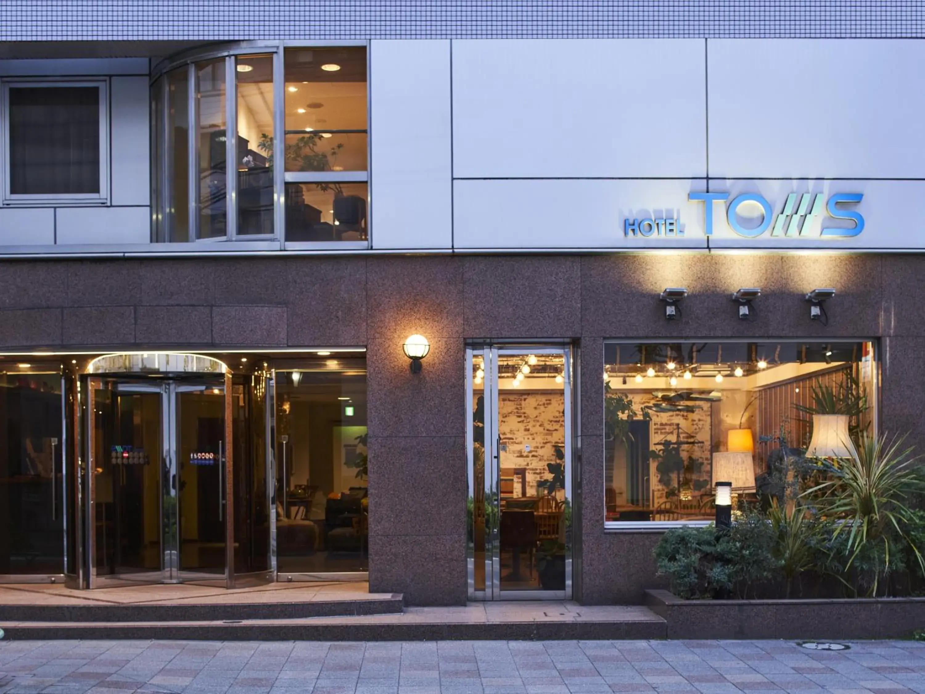 Facade/entrance in Hotel Toms Facade/entrance in Hotel Toms