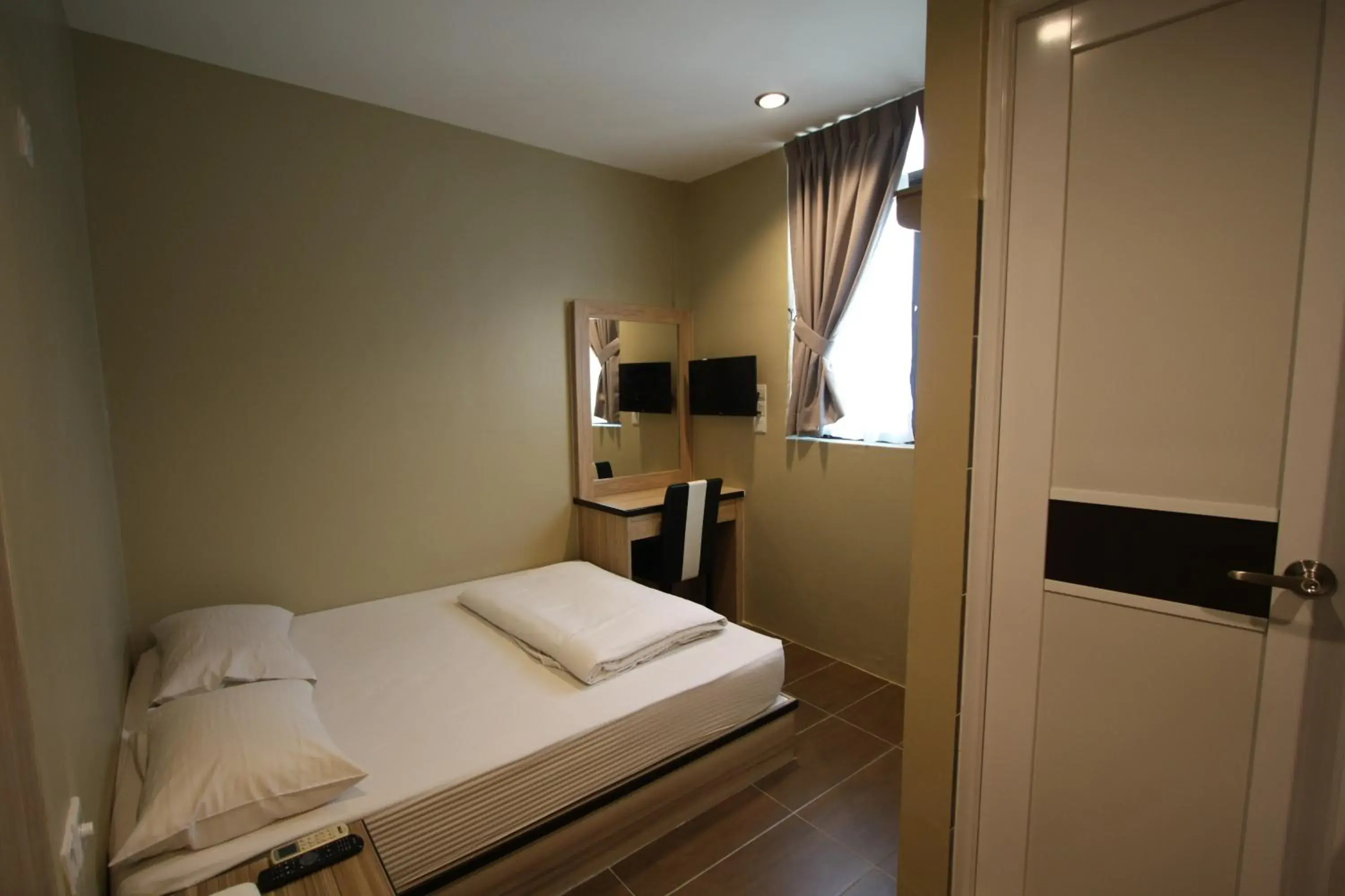 Bed in Shamrock Greenhill Bed in Shamrock Greenhill