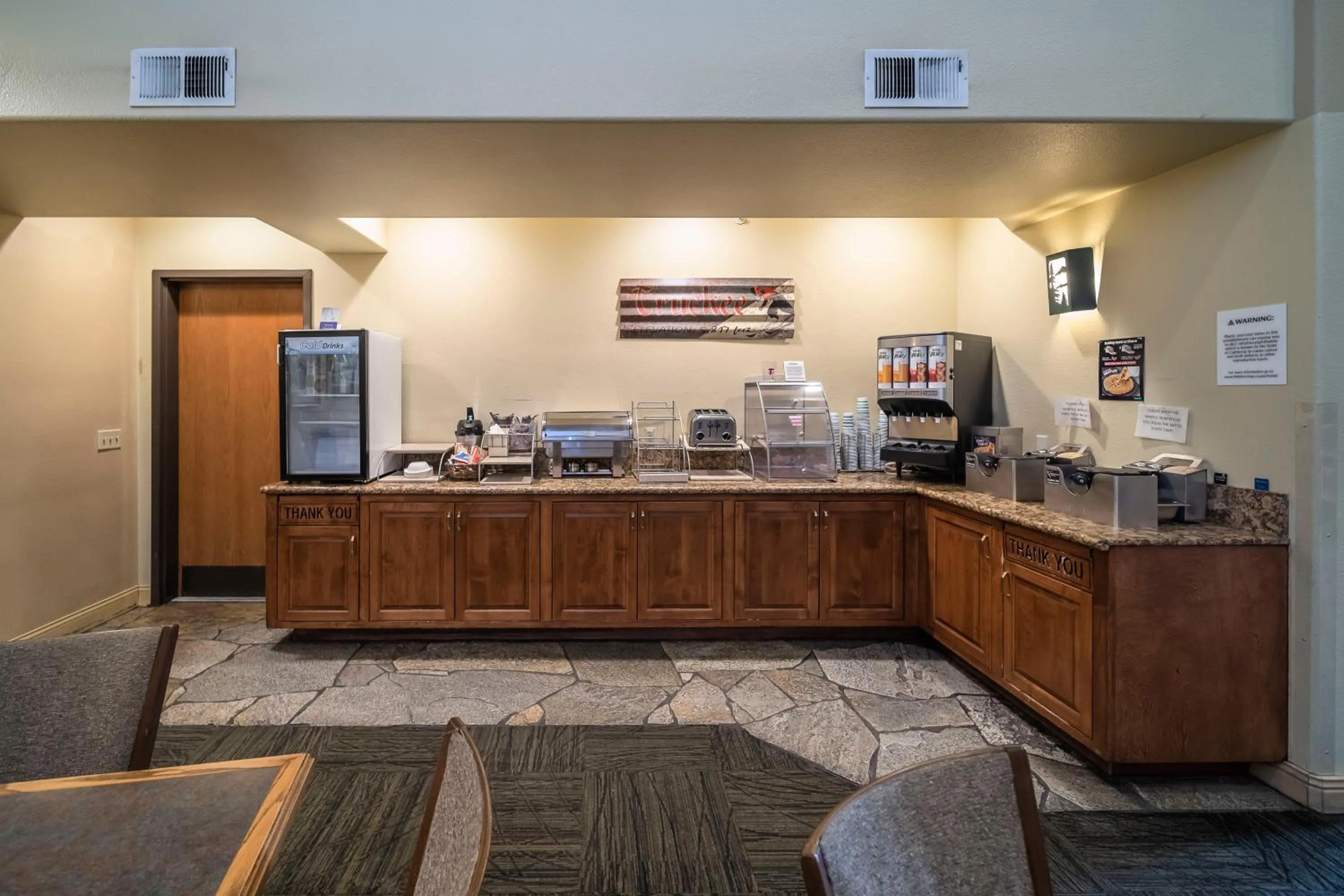 Restaurant/places to eat in Truckee Donner Lodge