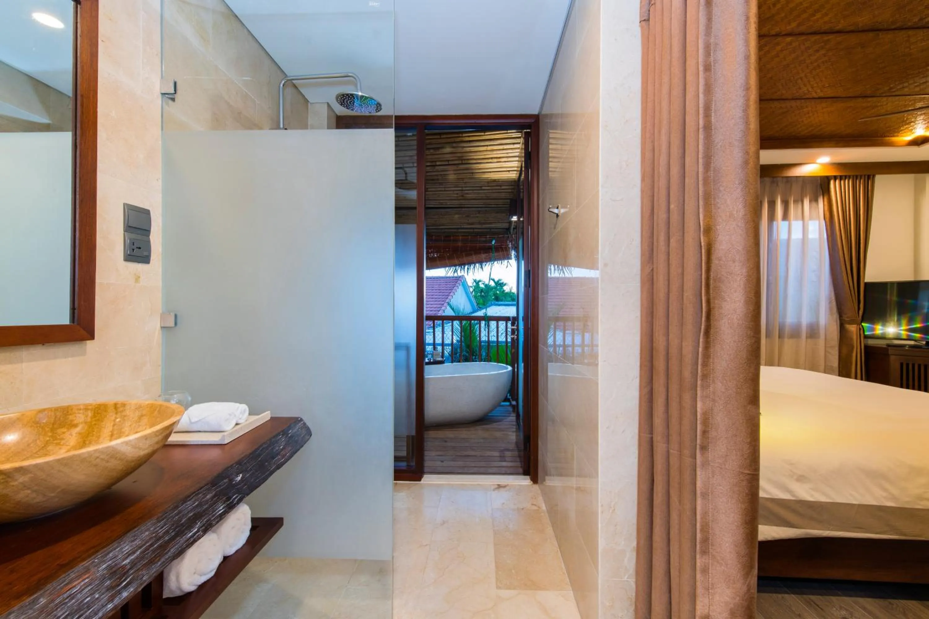 Bathroom, Bed in Hoi An Eco Lodge & Spa