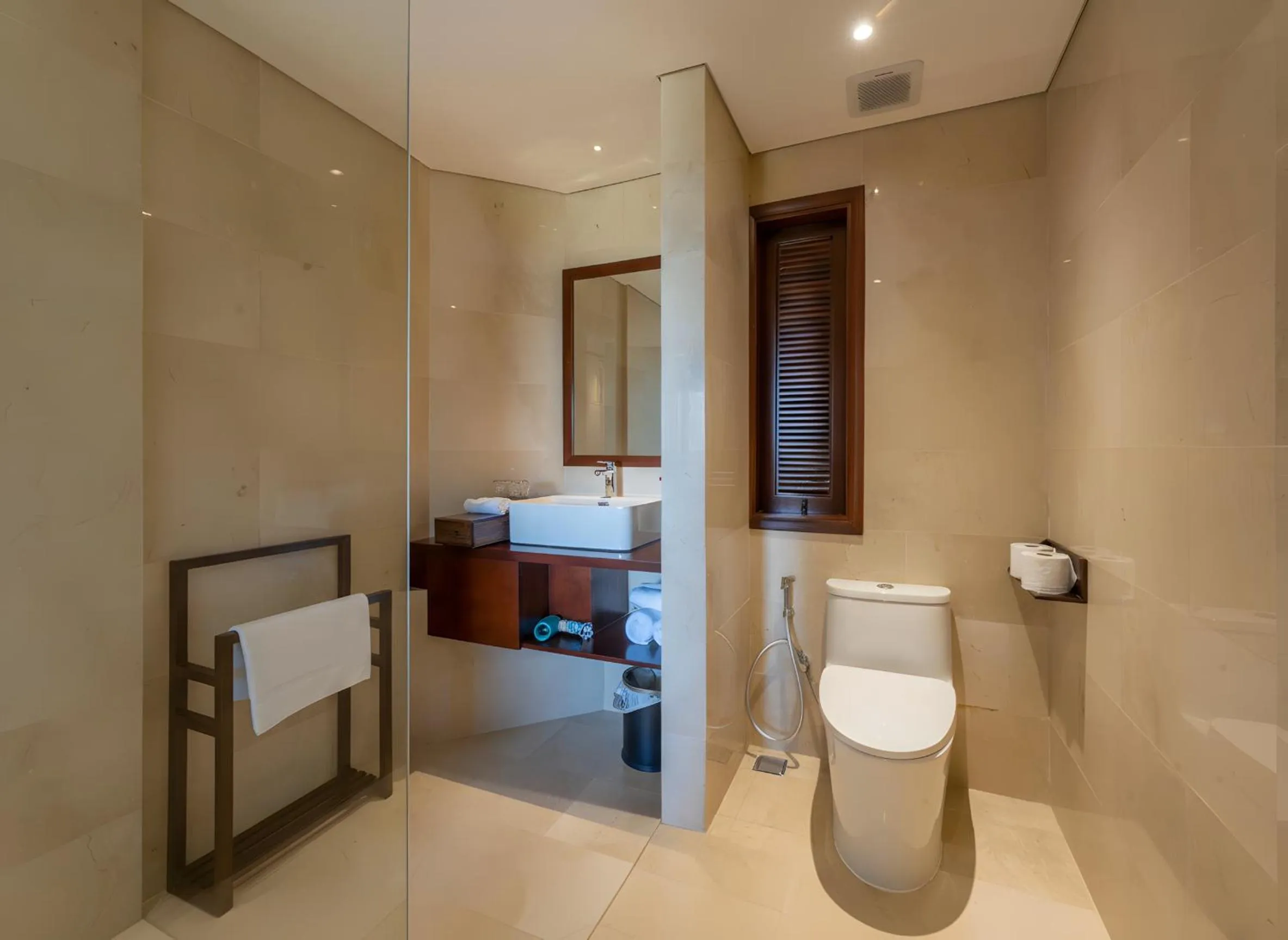 Toilet in Hoi An Eco Lodge & Spa