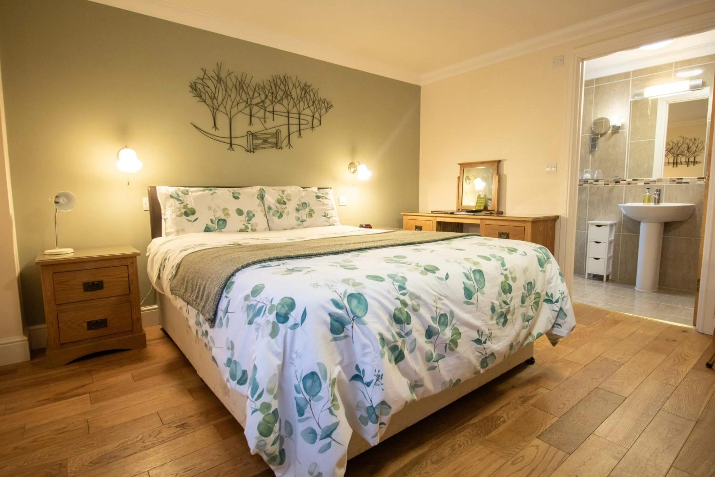 Bed in Lovesgrove Country Guest House