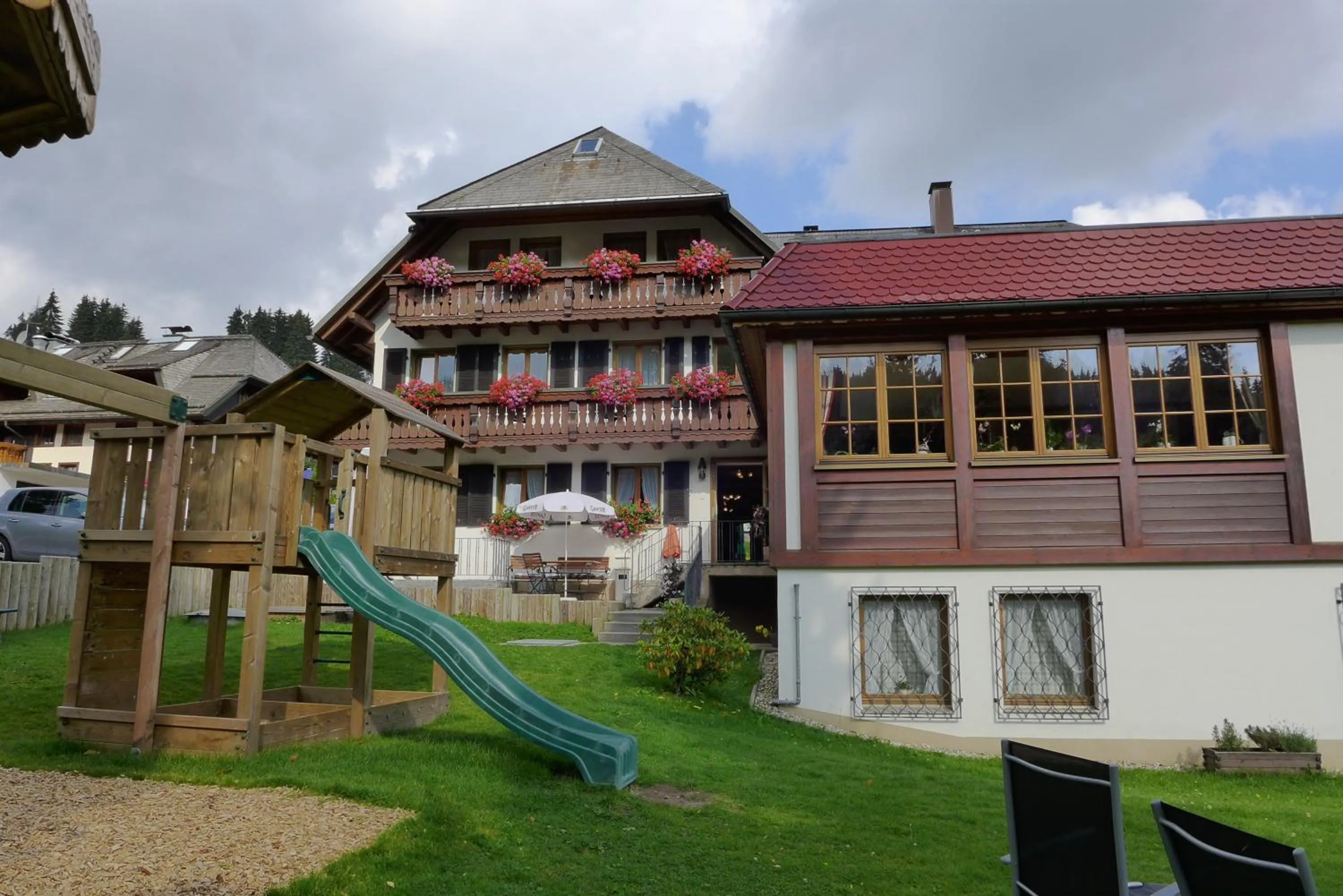 Facade/entrance in Landhotel und Apartments Sonneck