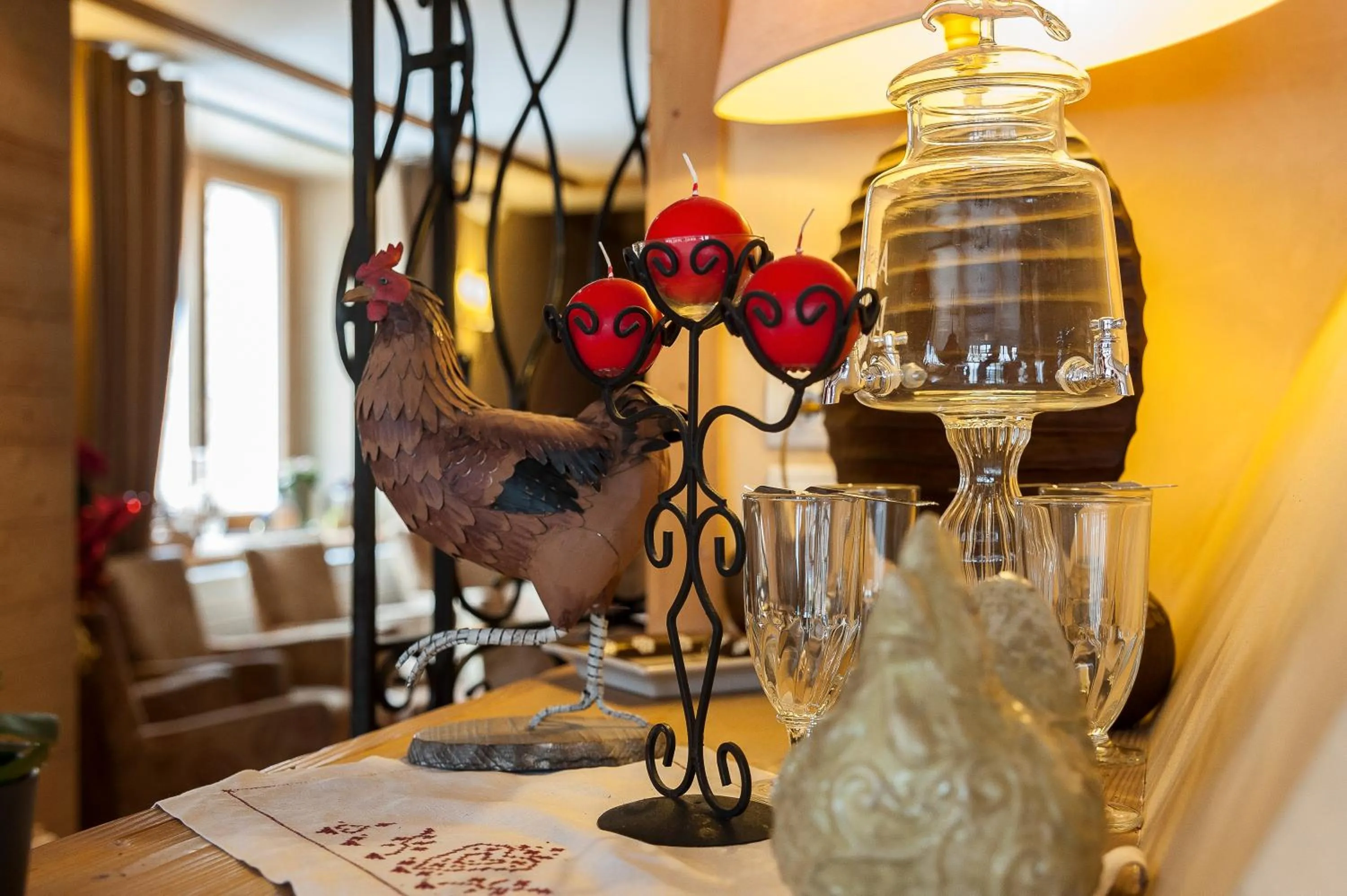 Restaurant/places to eat in La Couronne