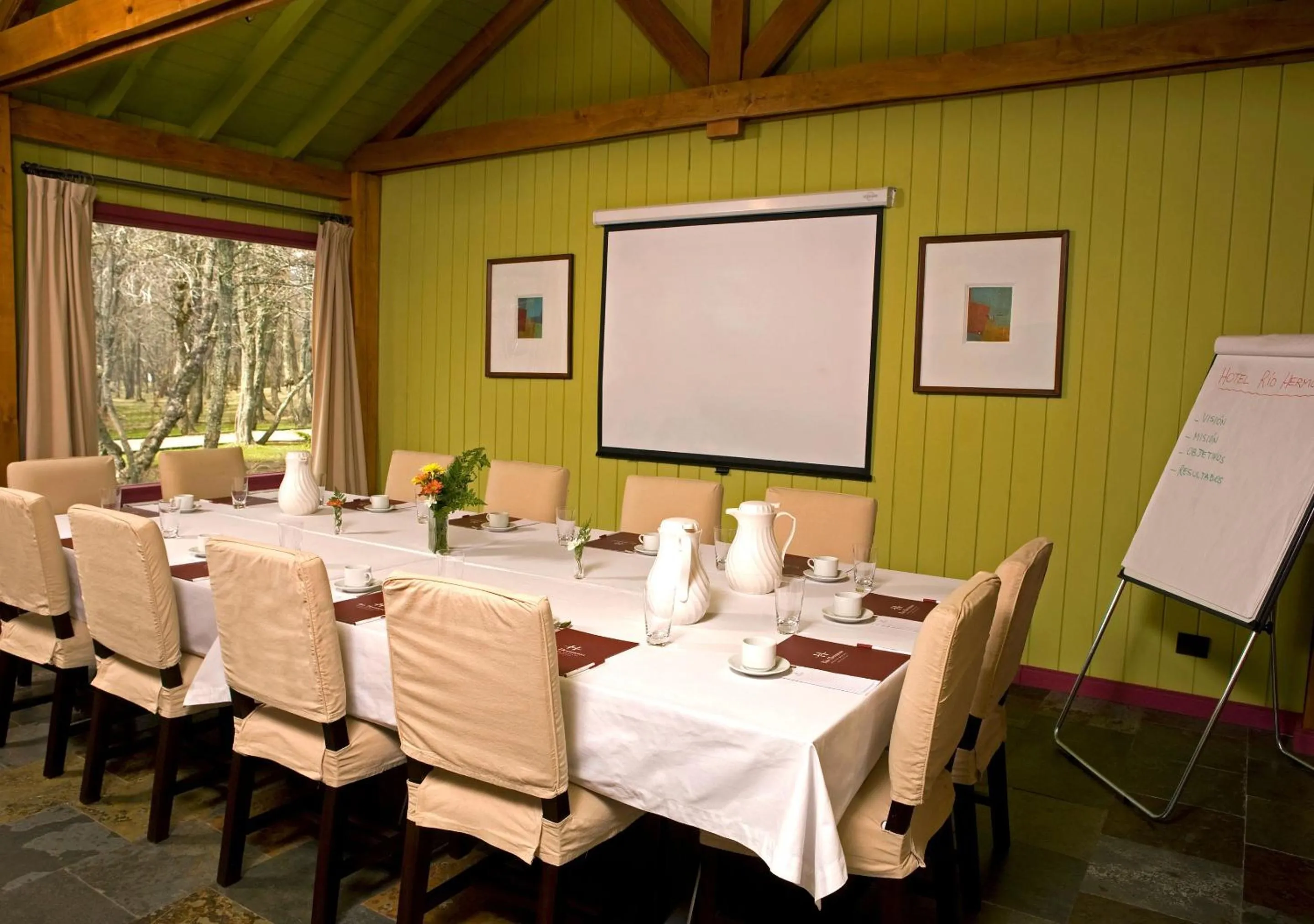 Meeting/conference room in Rio Hermoso Hotel De Montaña