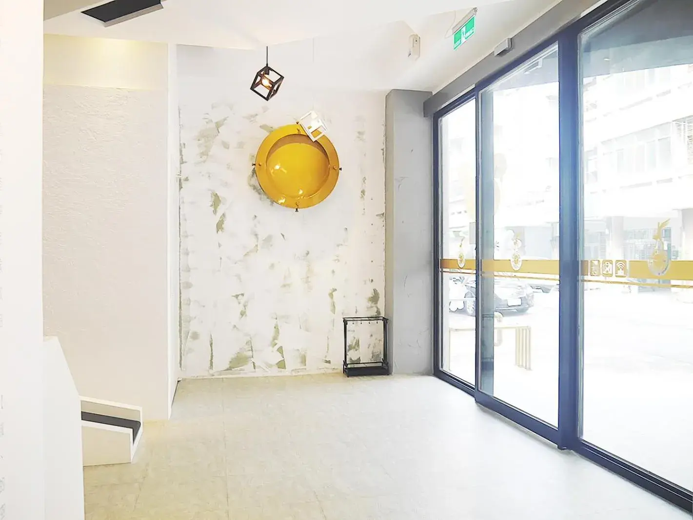 Property building in Time Flyer Hotel Property building in Time Flyer Hotel