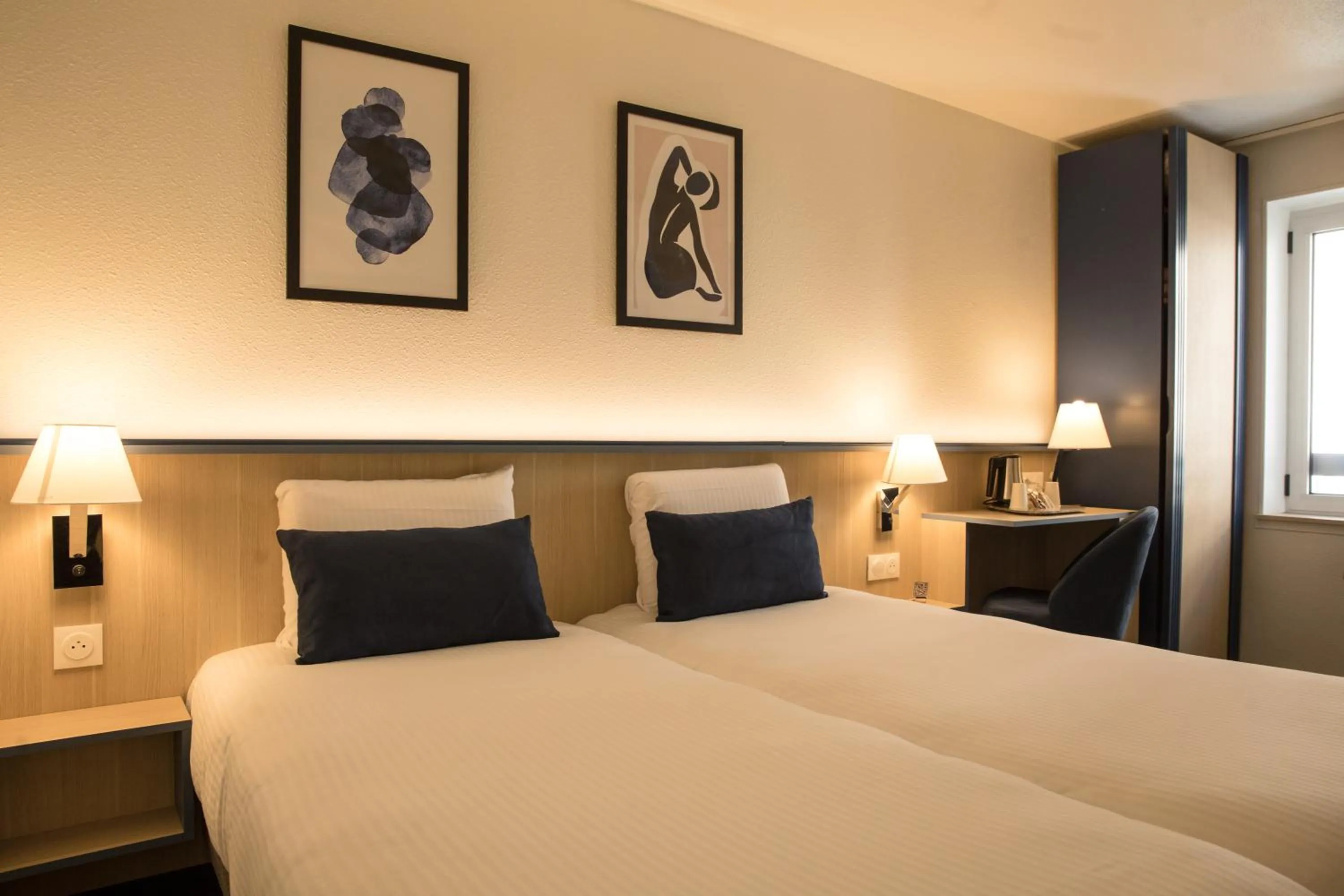 Bed in Kyriad Villefranche Sur Saone Porte du Beaujolais -Rénové-